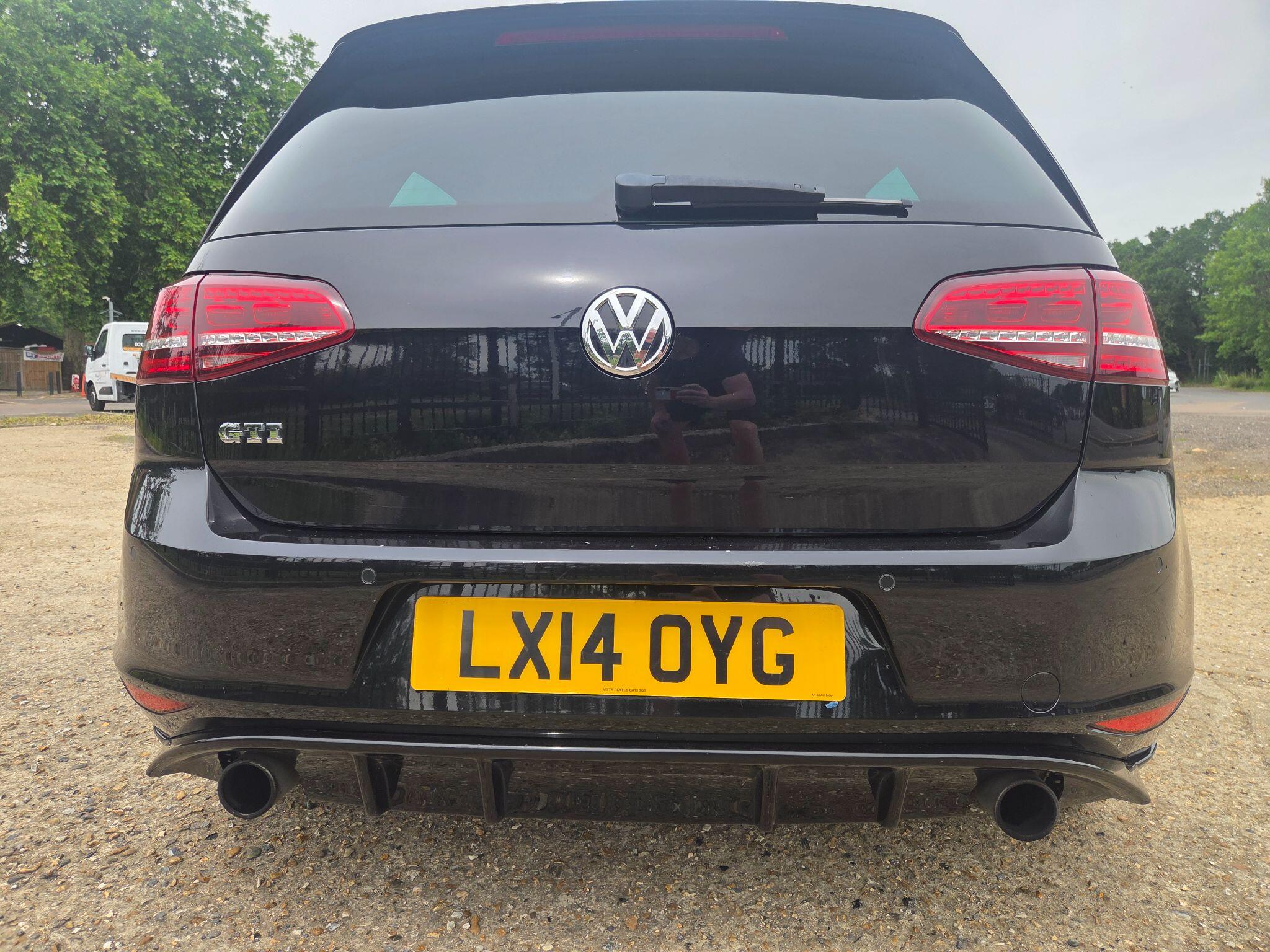 Volkswagen Golf view 10