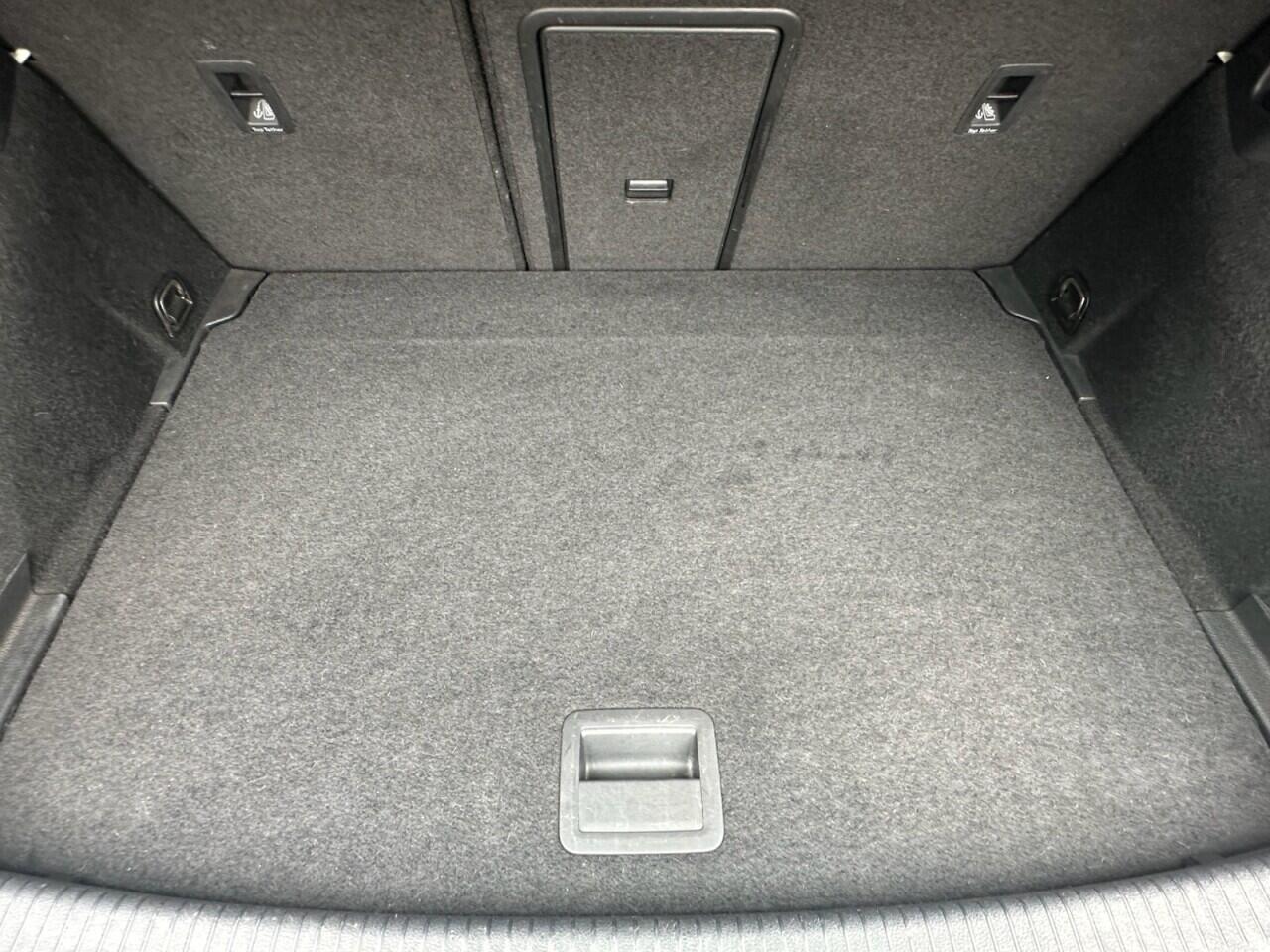 Volkswagen Golf view 38