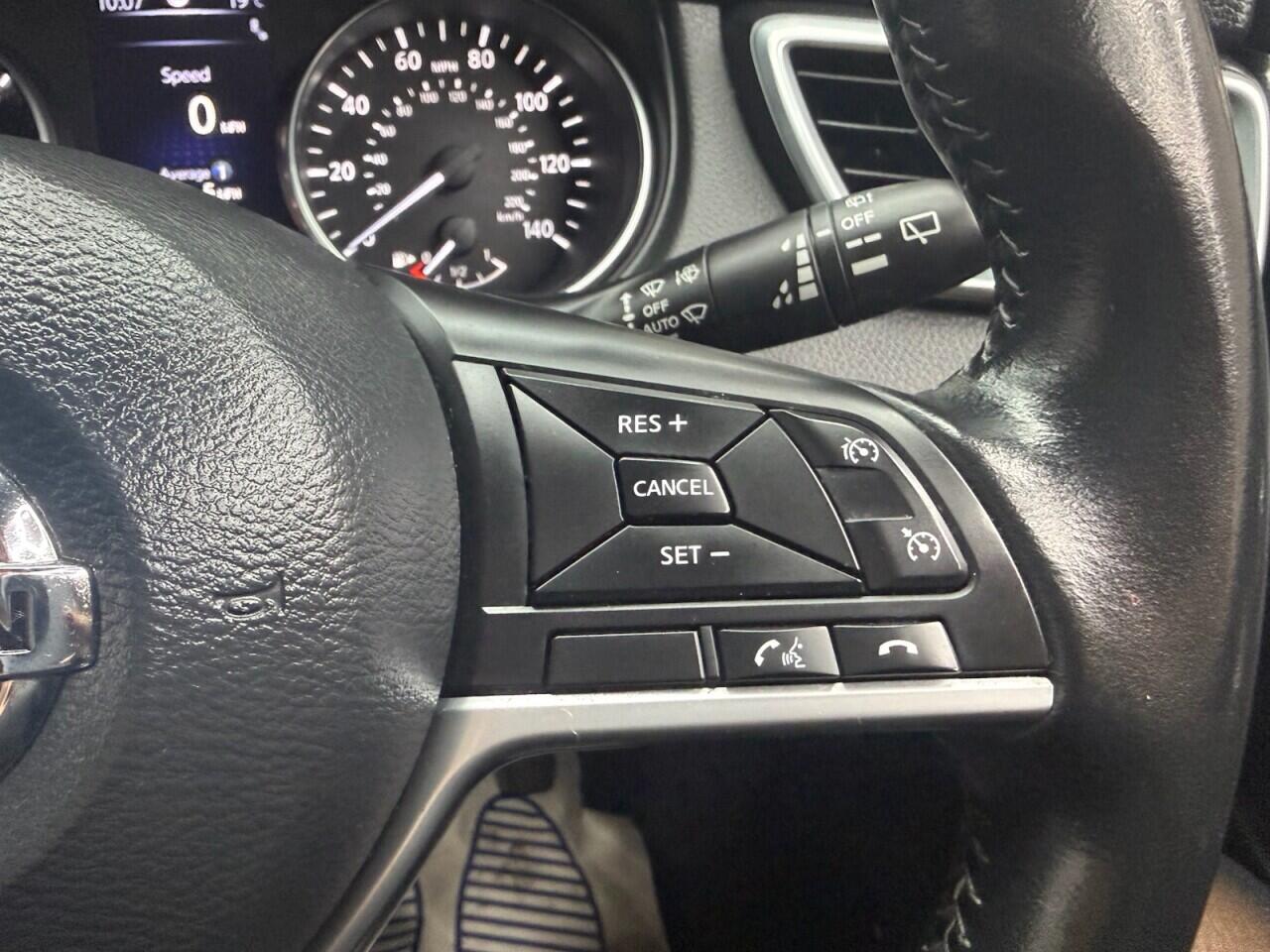 Nissan Qashqai view 16