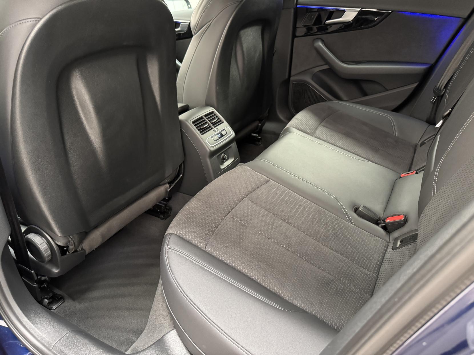 Audi A4 Avant view 48