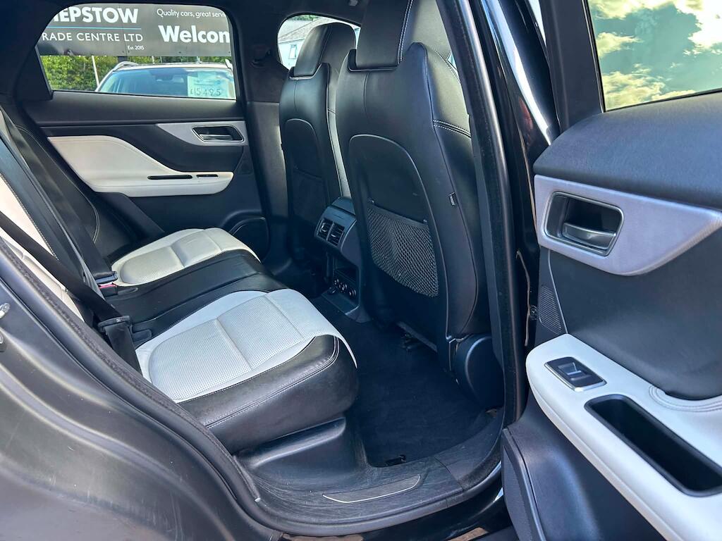 Jaguar F-Pace view 17