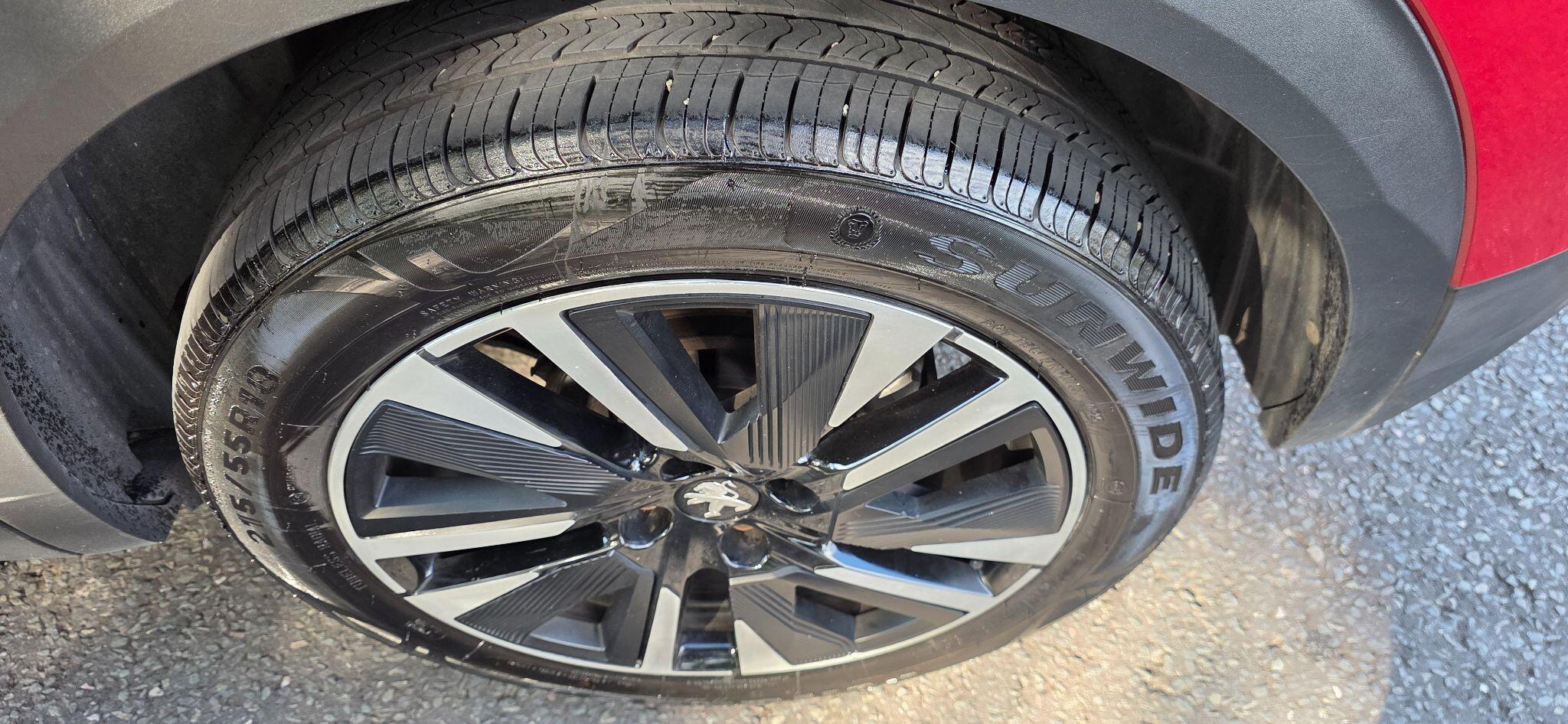 Peugeot 2008 view 62
