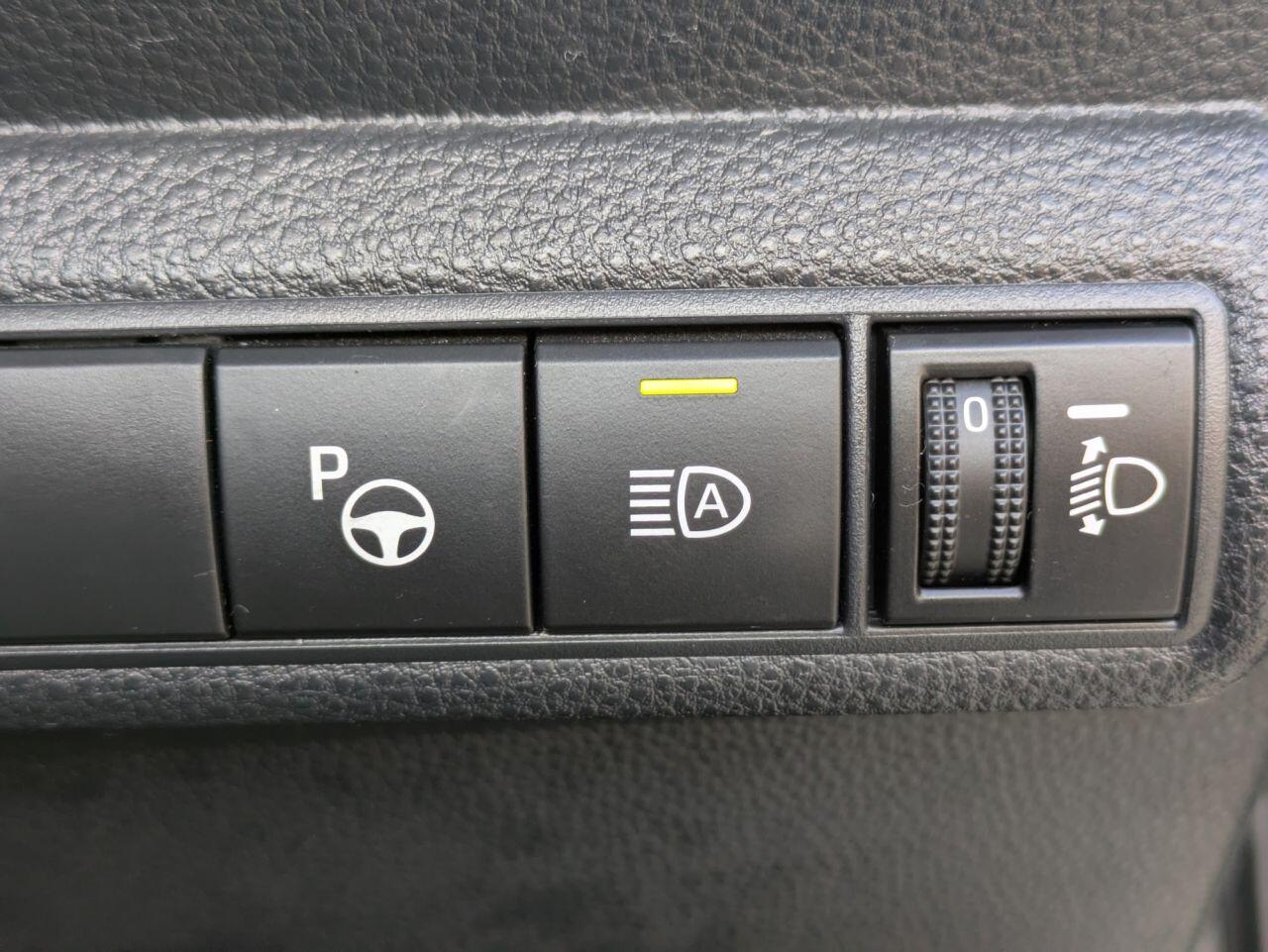 Toyota Corolla view 23
