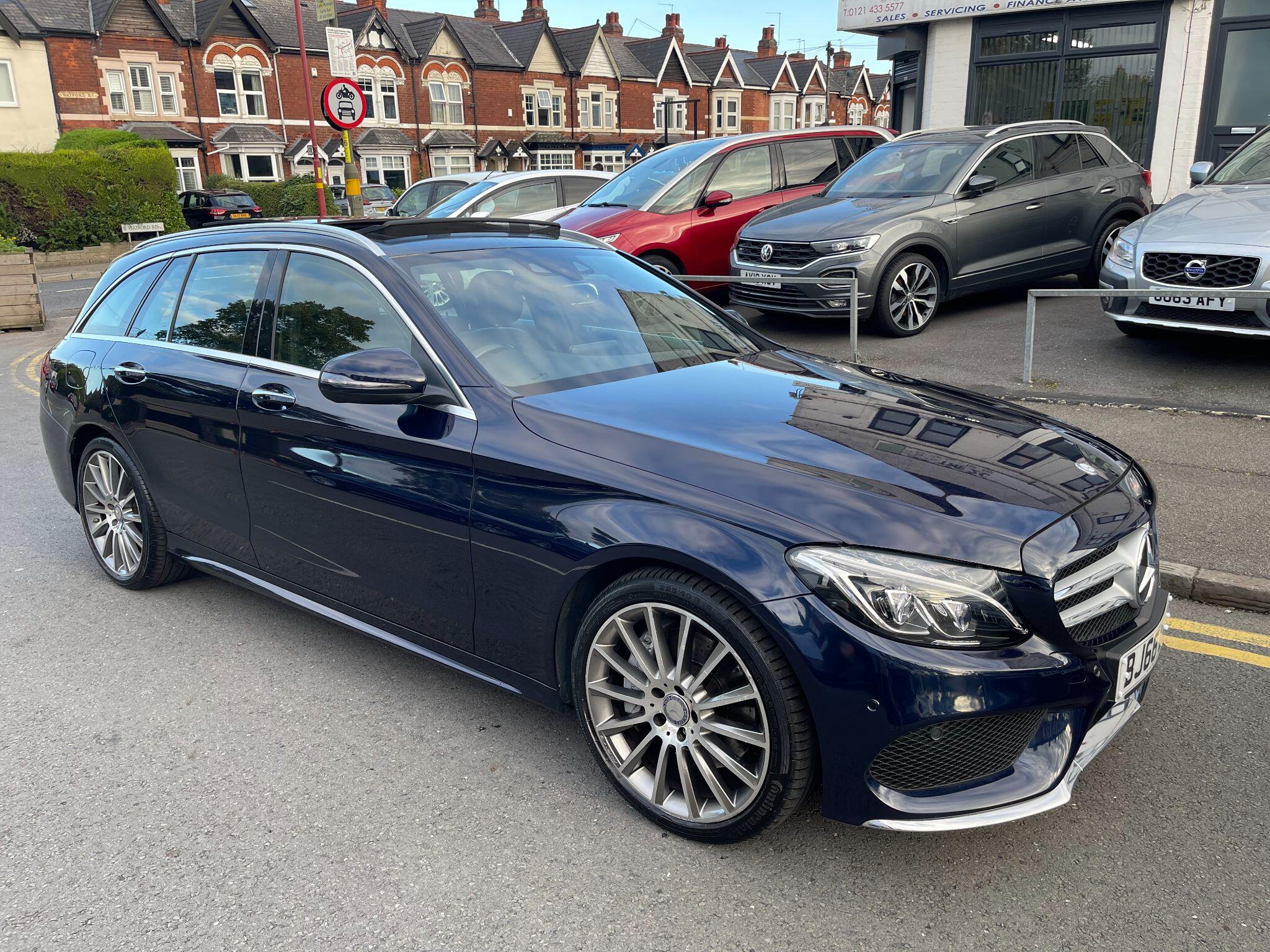 Mercedes-Benz C-Class view 6