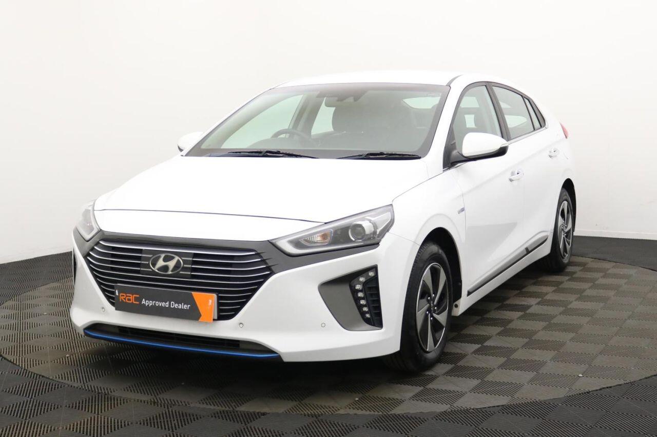 Hyundai IONIQ view 9
