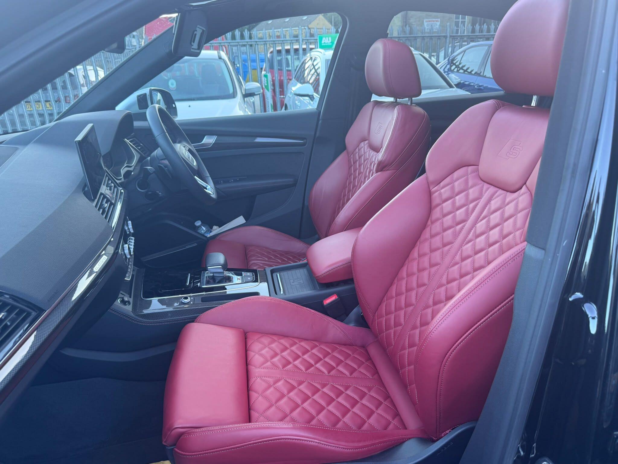 Audi SQ5 view 46