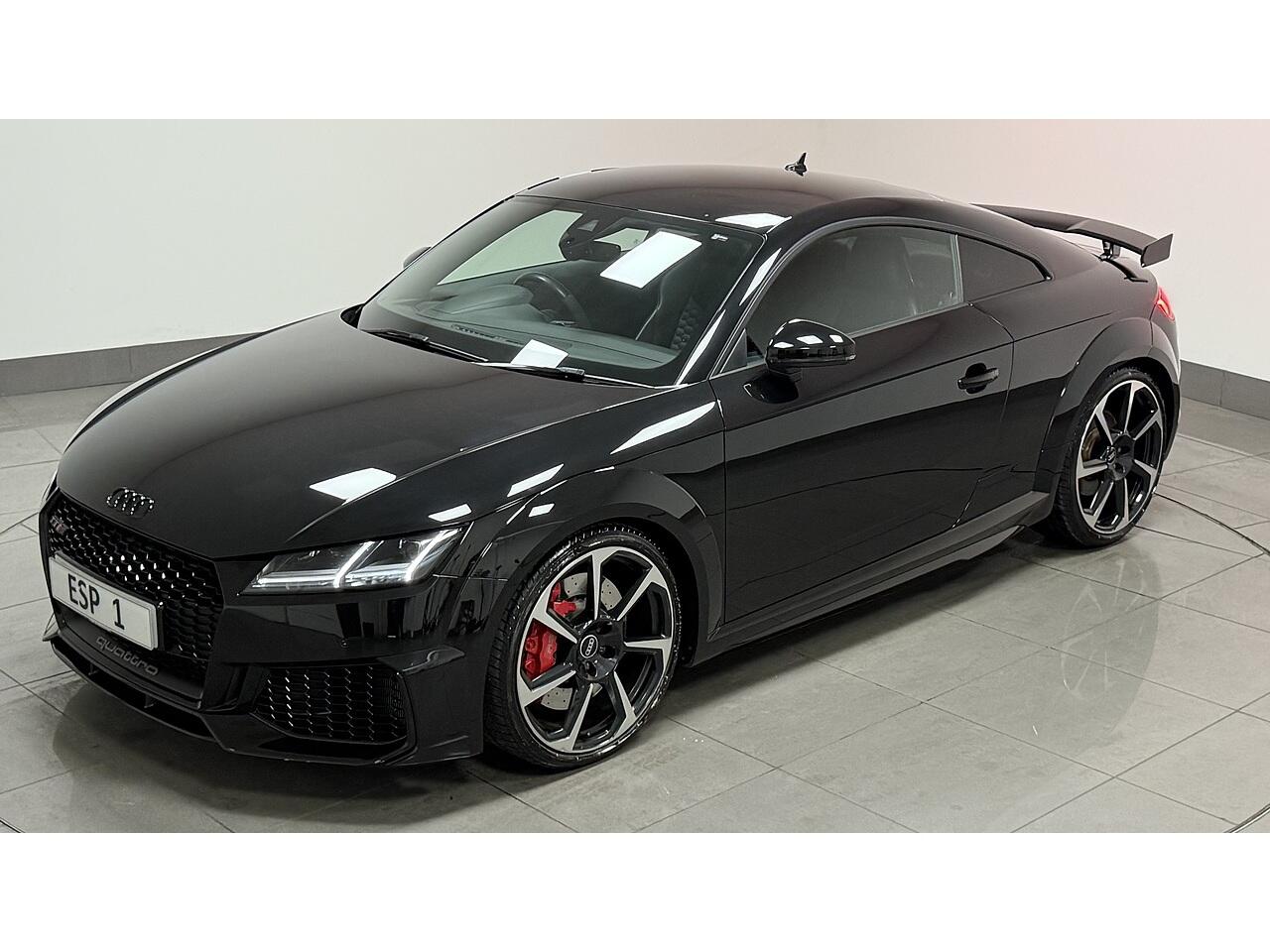 Audi TT RS view 11