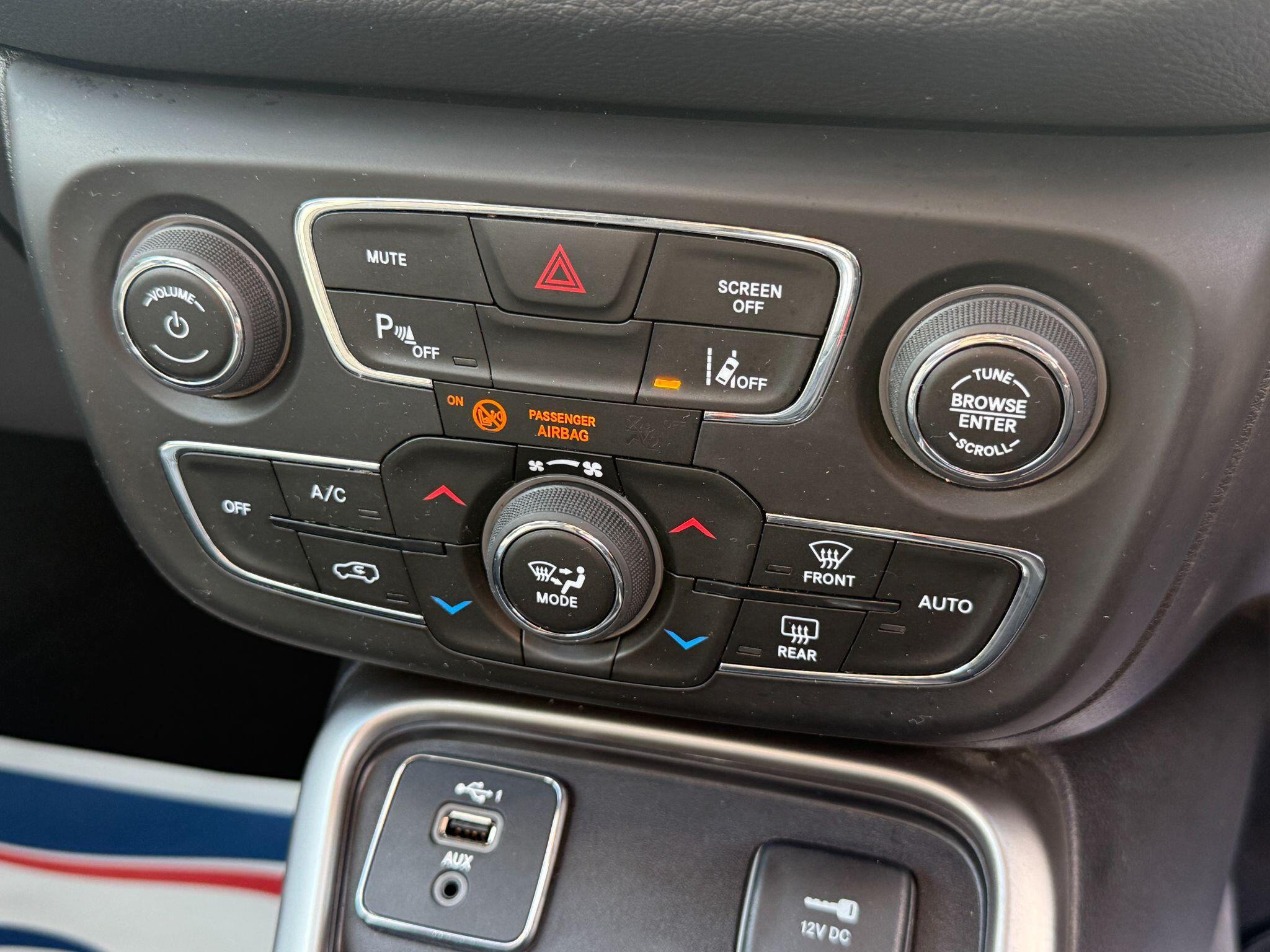 Jeep Compass view 18