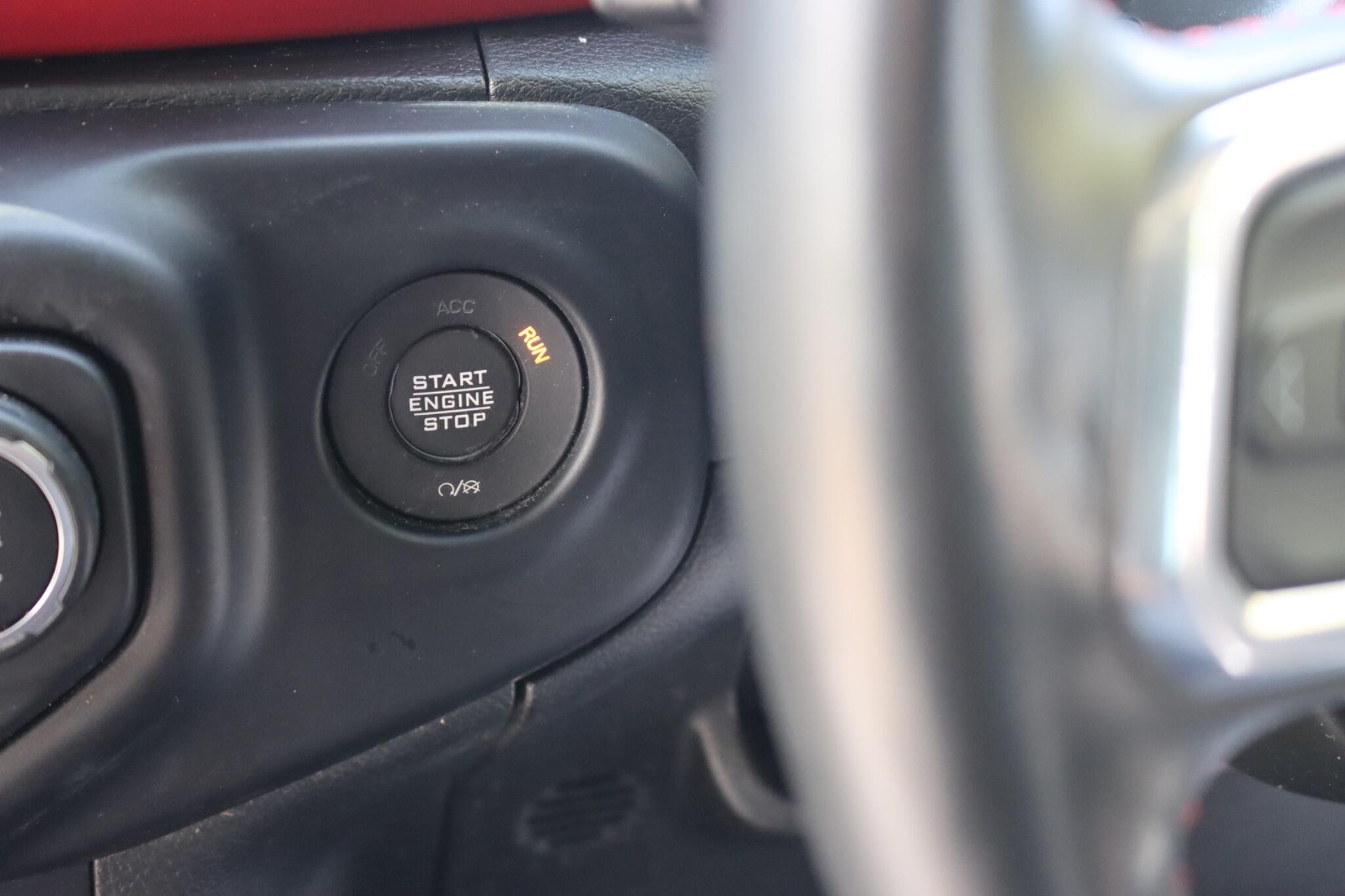 Jeep Wrangler view 90