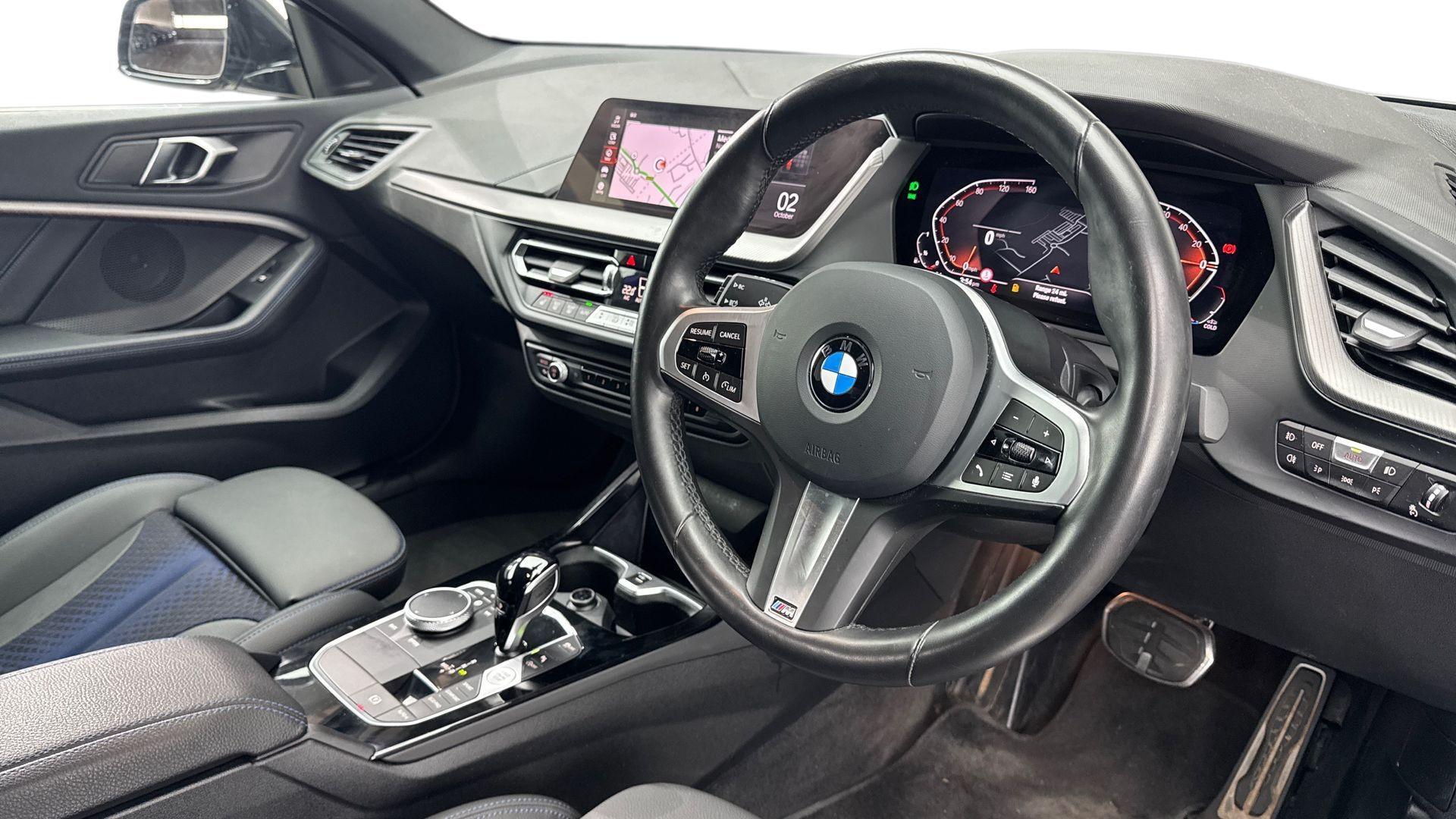 BMW 2 Series view 6