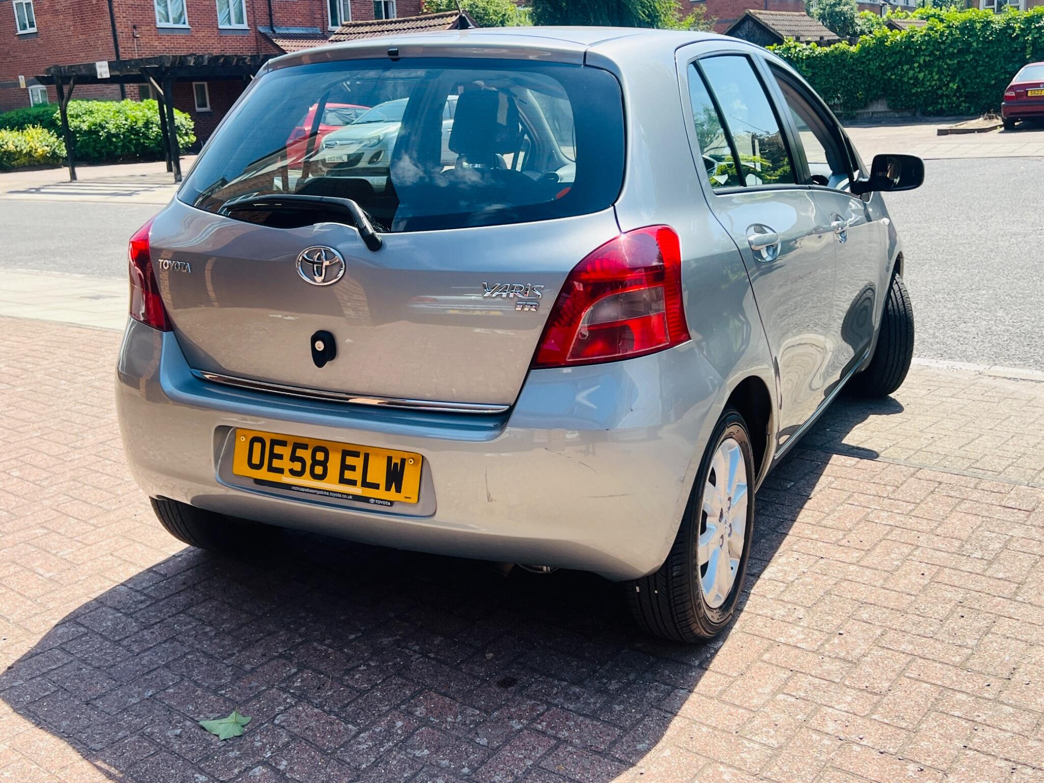 Toyota Yaris view 28