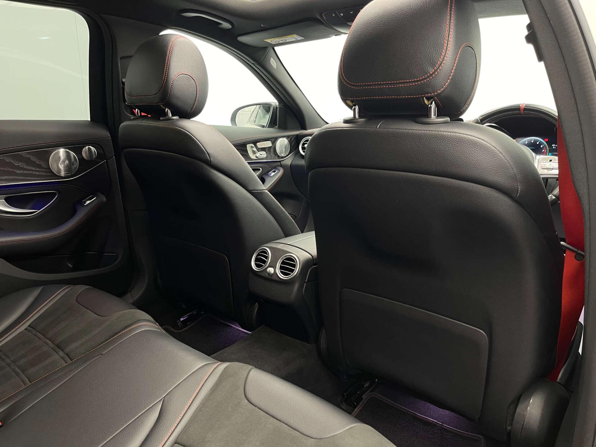 Mercedes-Benz C Class view 31