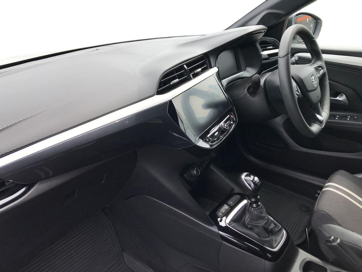 Vauxhall Corsa view 5