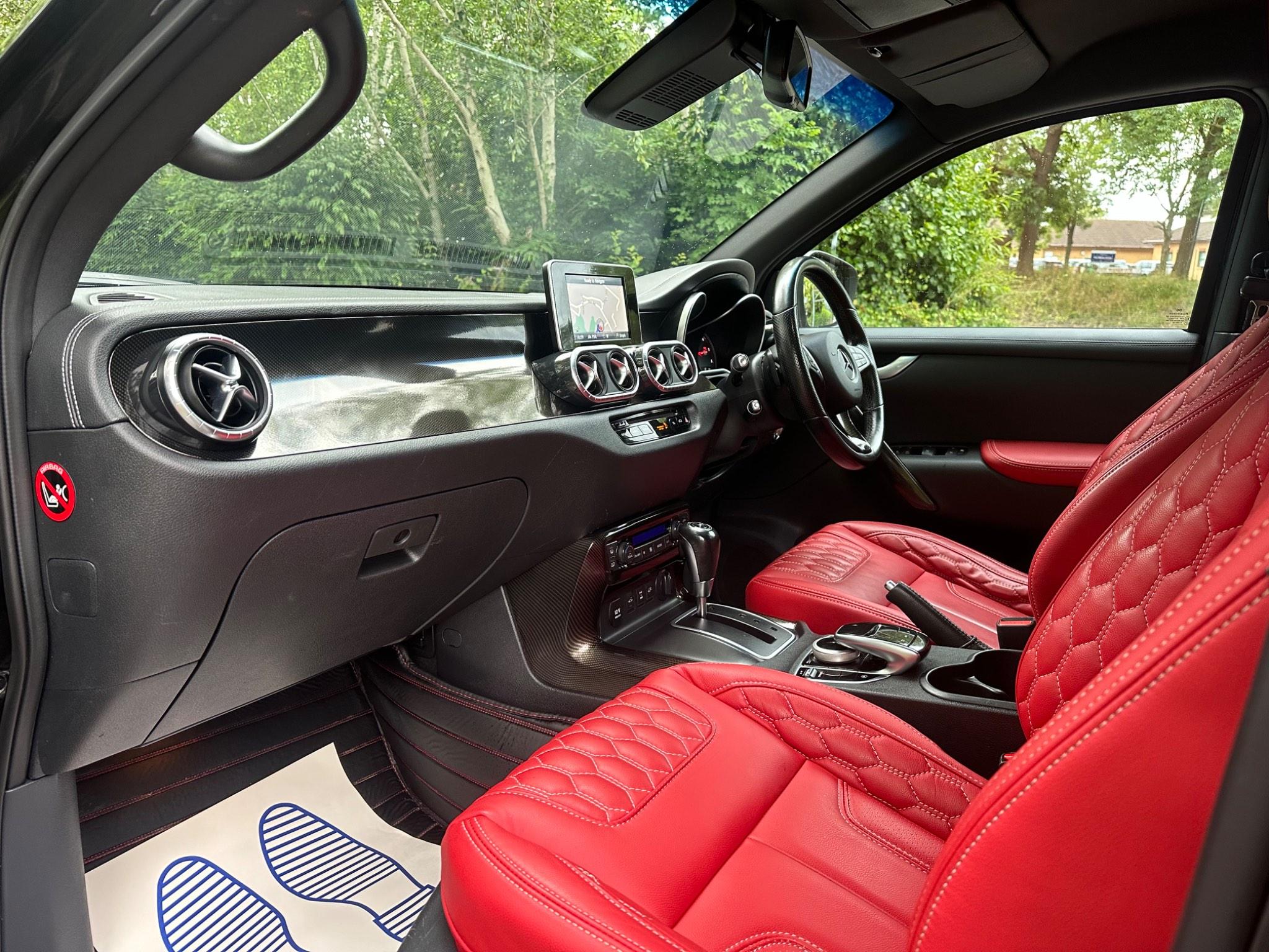 Mercedes-Benz X-Class view 14