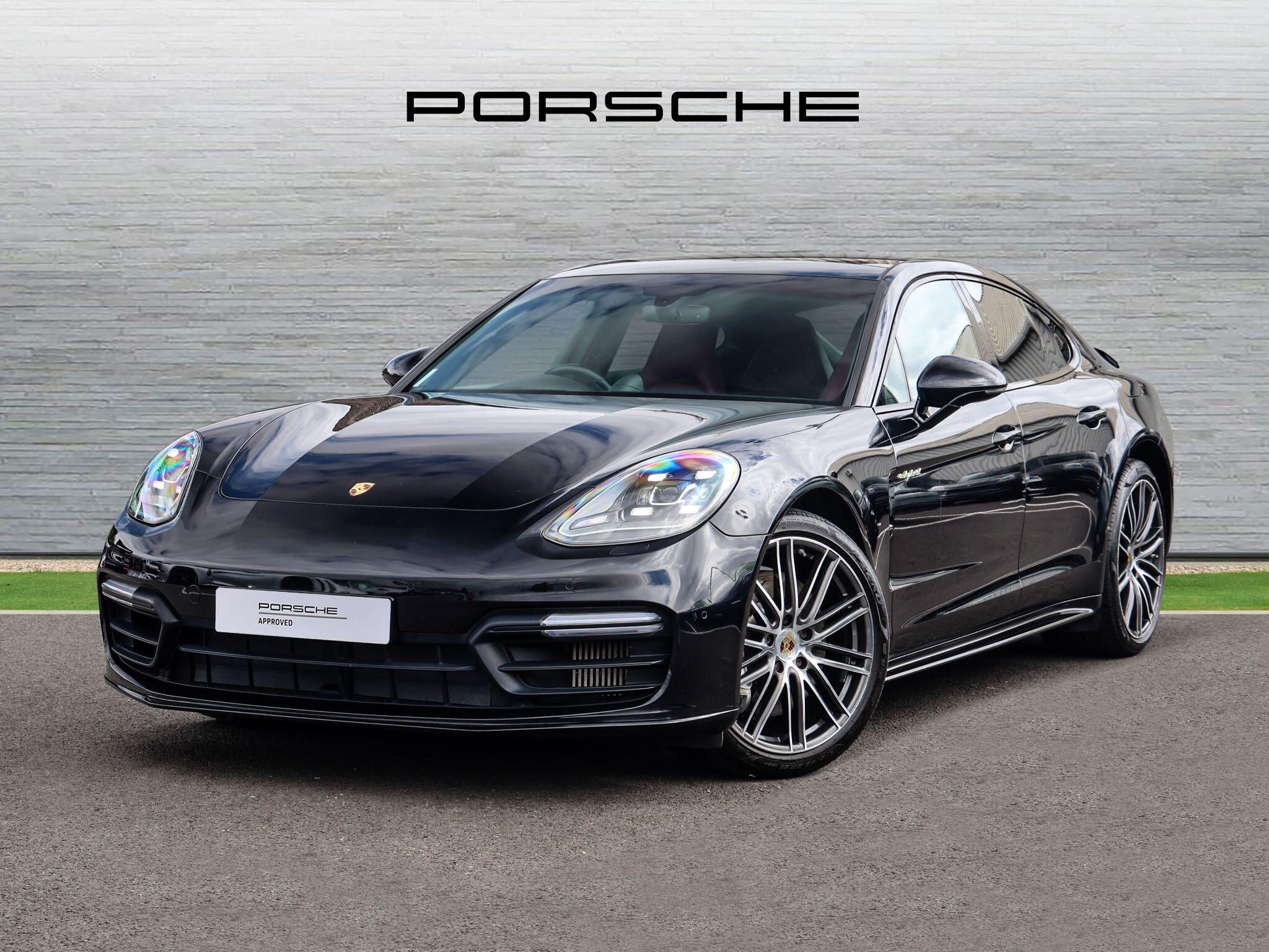 Porsche Panamera view 32