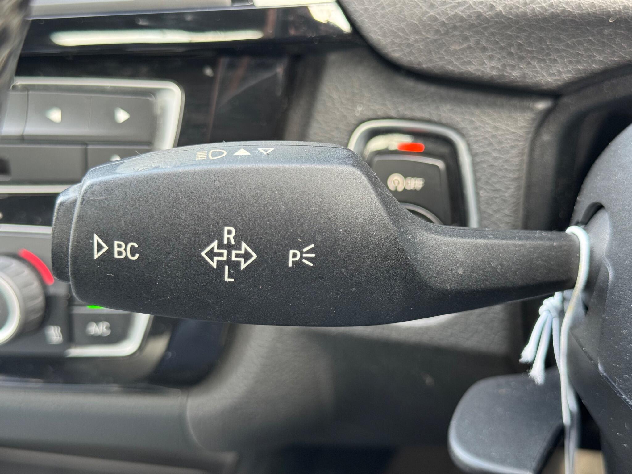 BMW 3 Series view 33