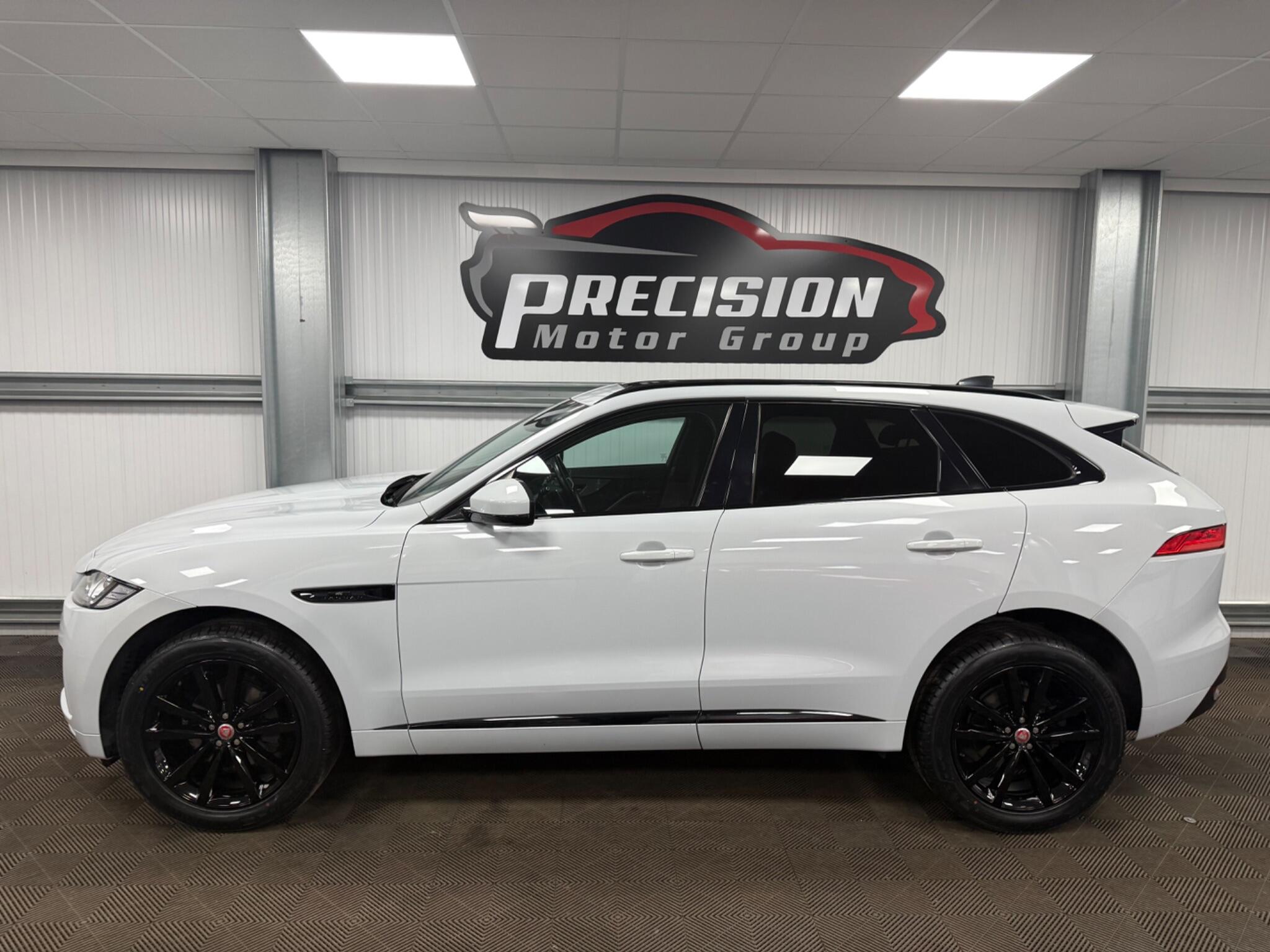 Jaguar F-Pace view 15