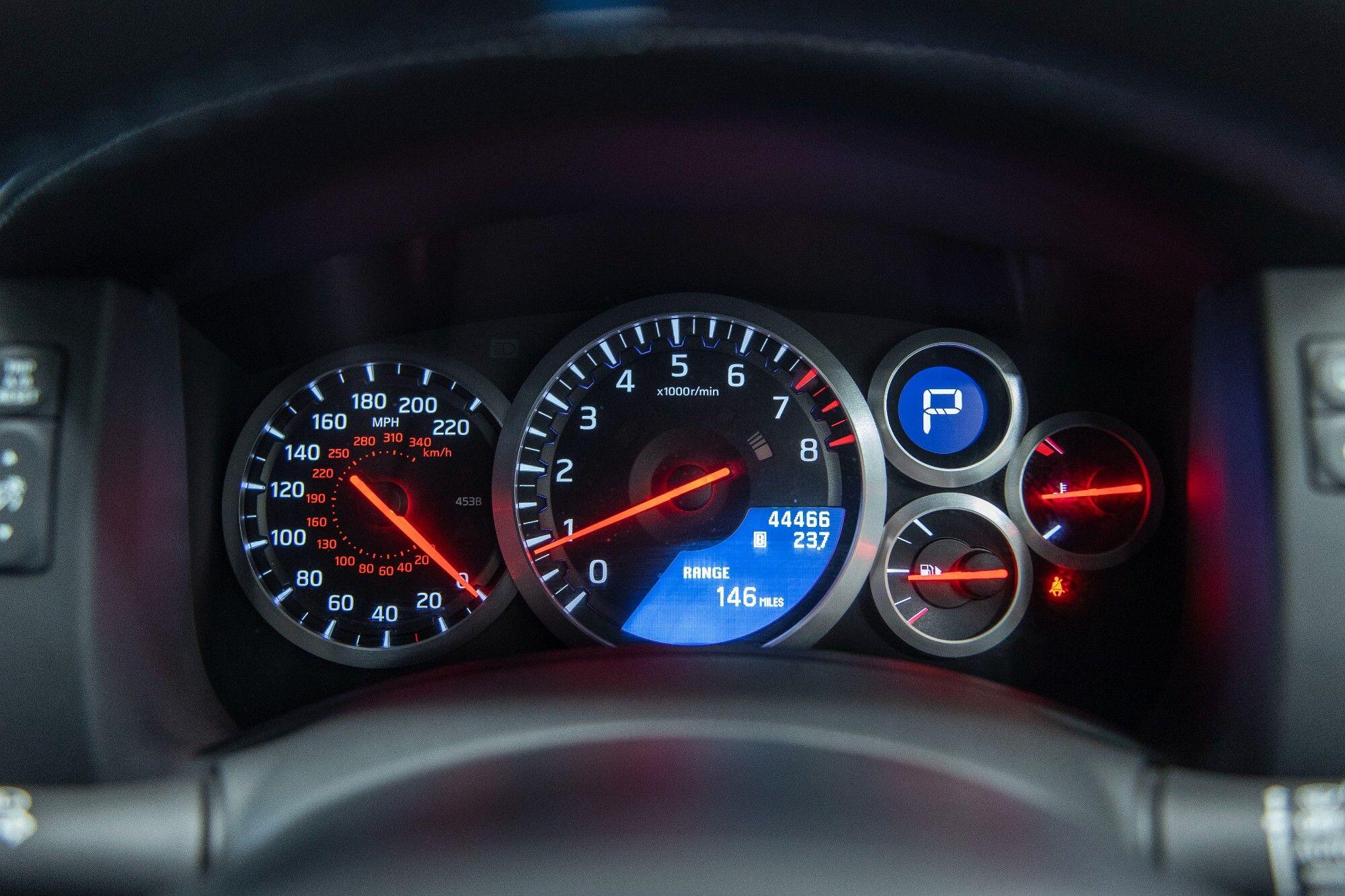 Nissan GT-R view 20