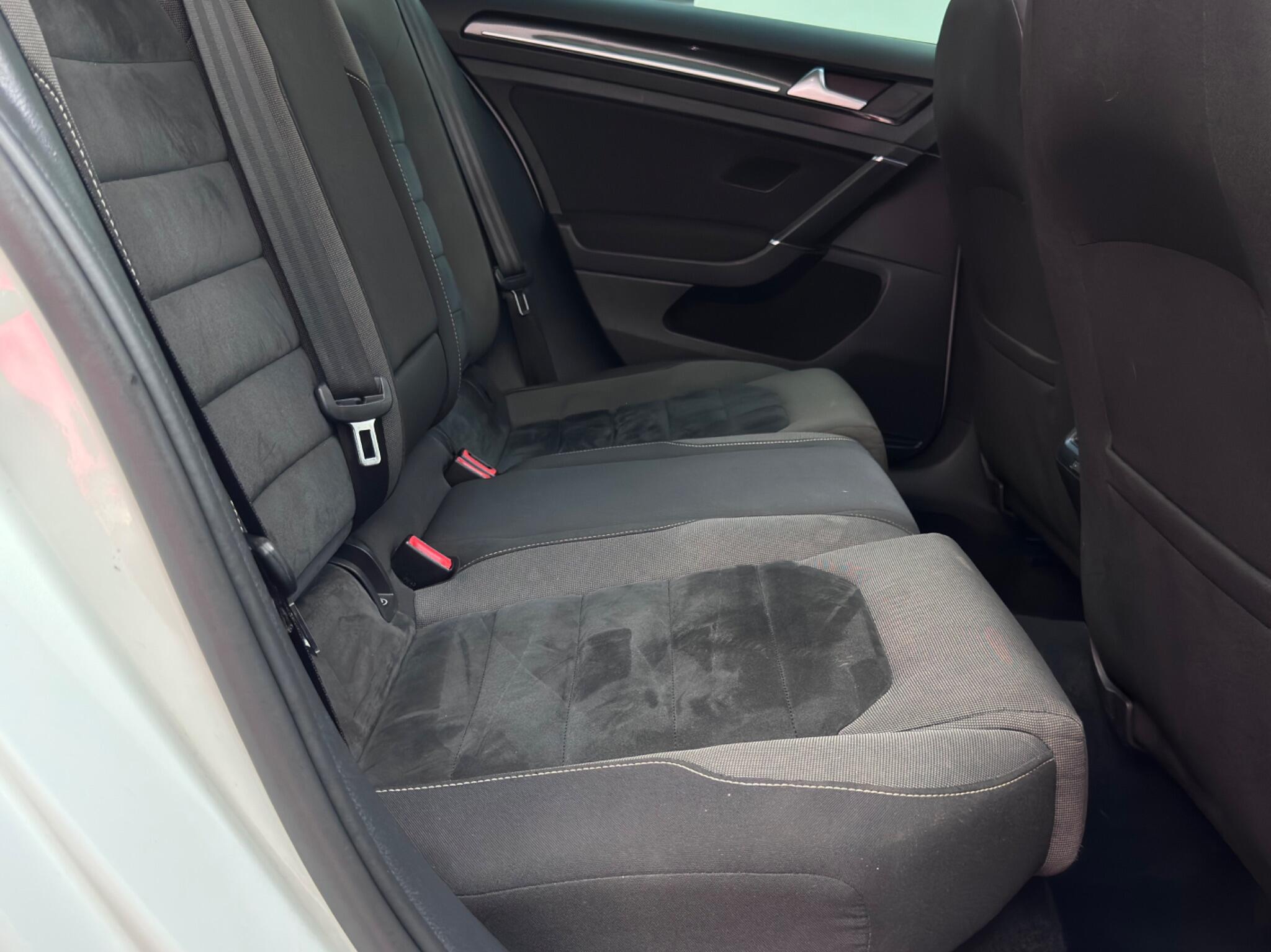 Volkswagen Golf view 49