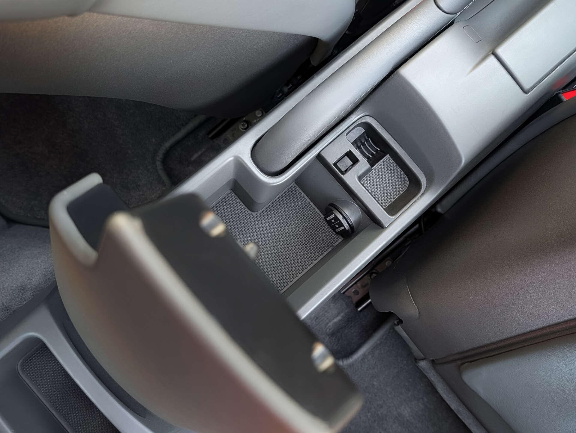 Porsche 911 view 37