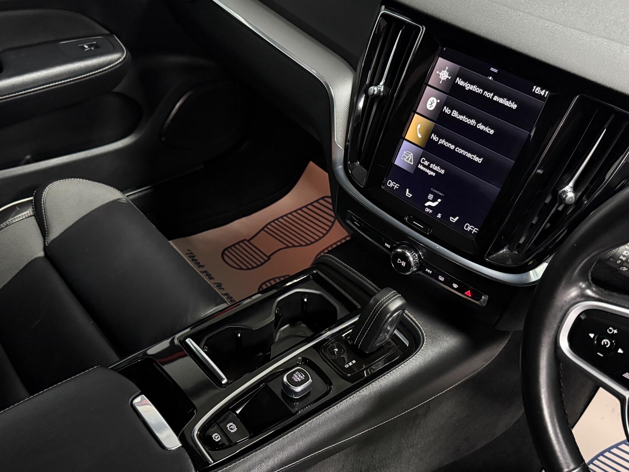 Volvo V60 view 16