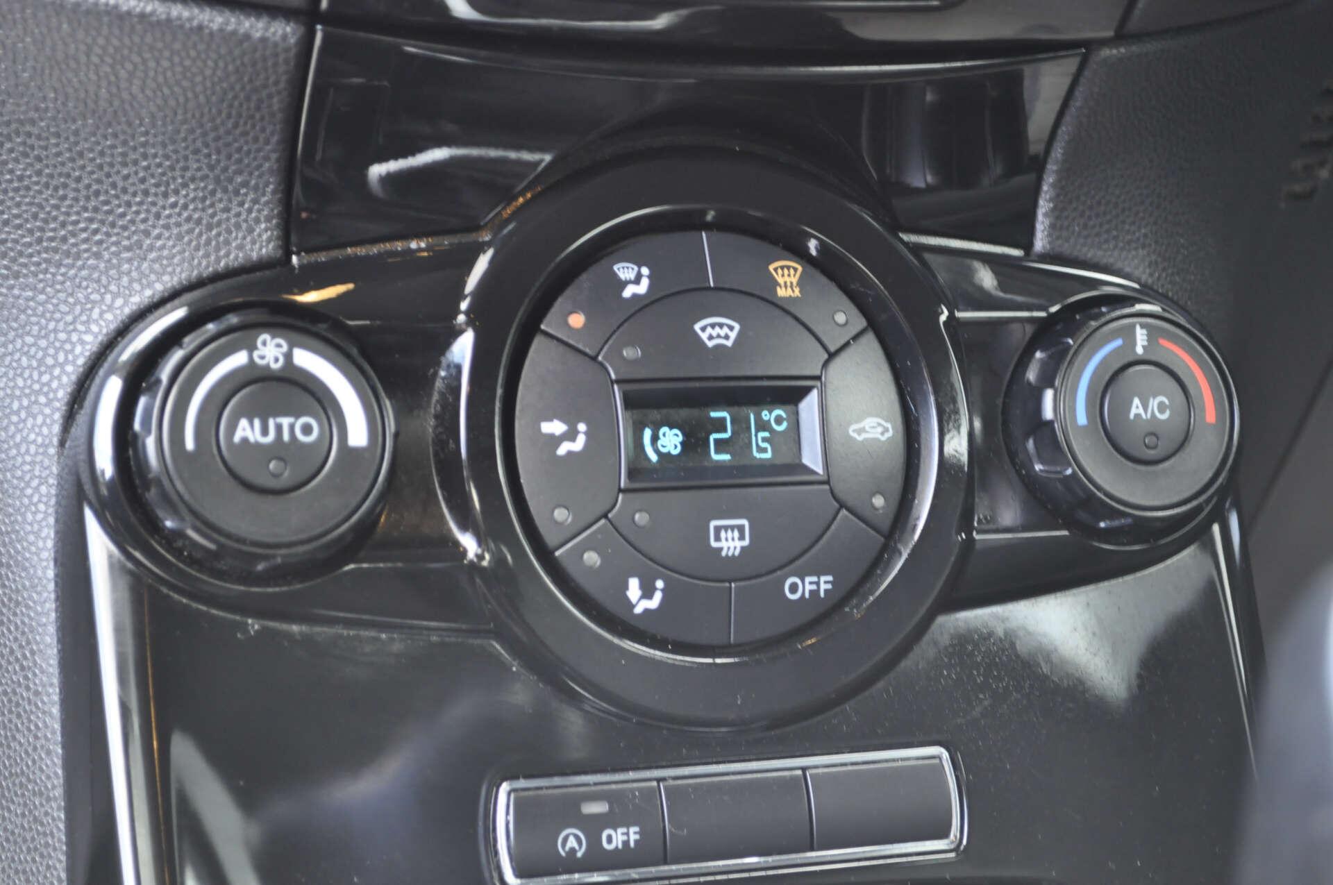 Ford Fiesta view 16