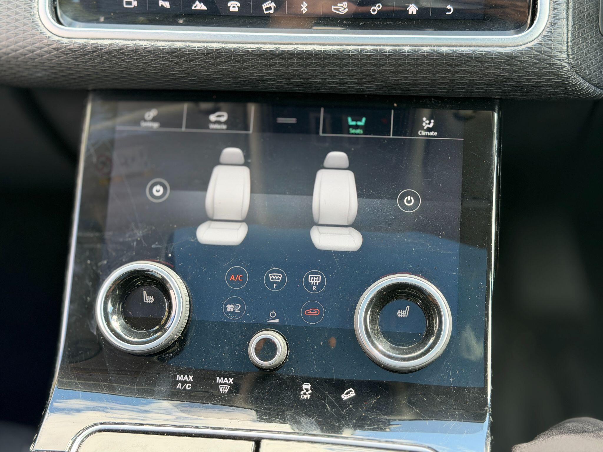 Land Rover Range Rover Velar view 48
