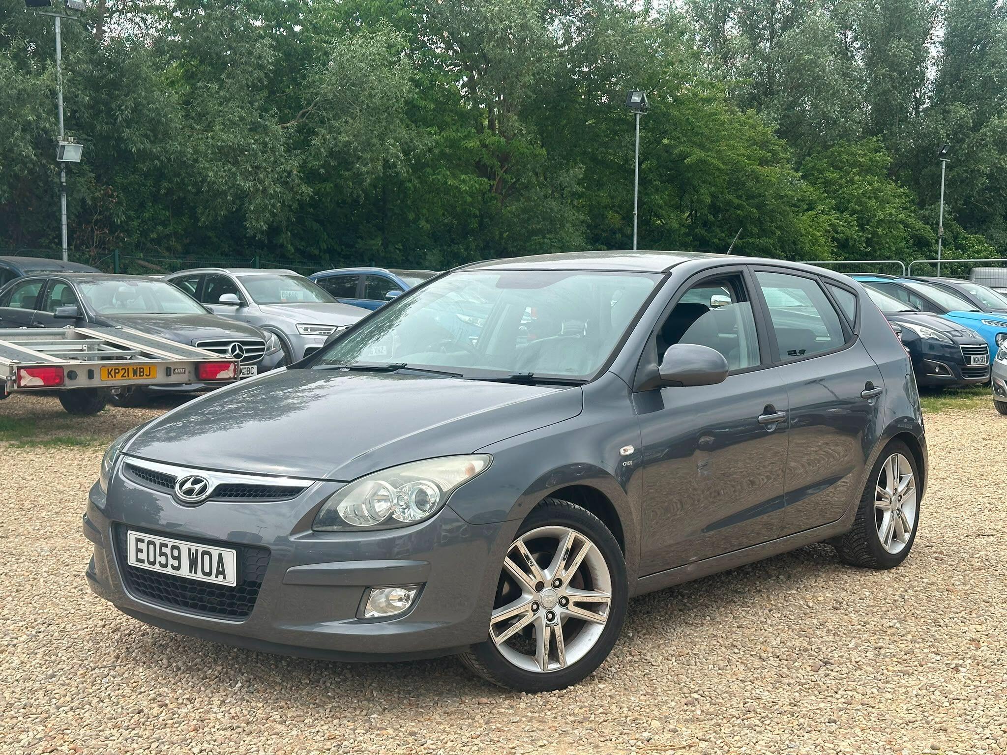 Hyundai I30 view 2