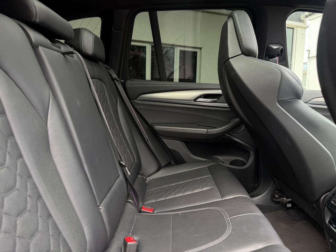 BMW X3 M view 19