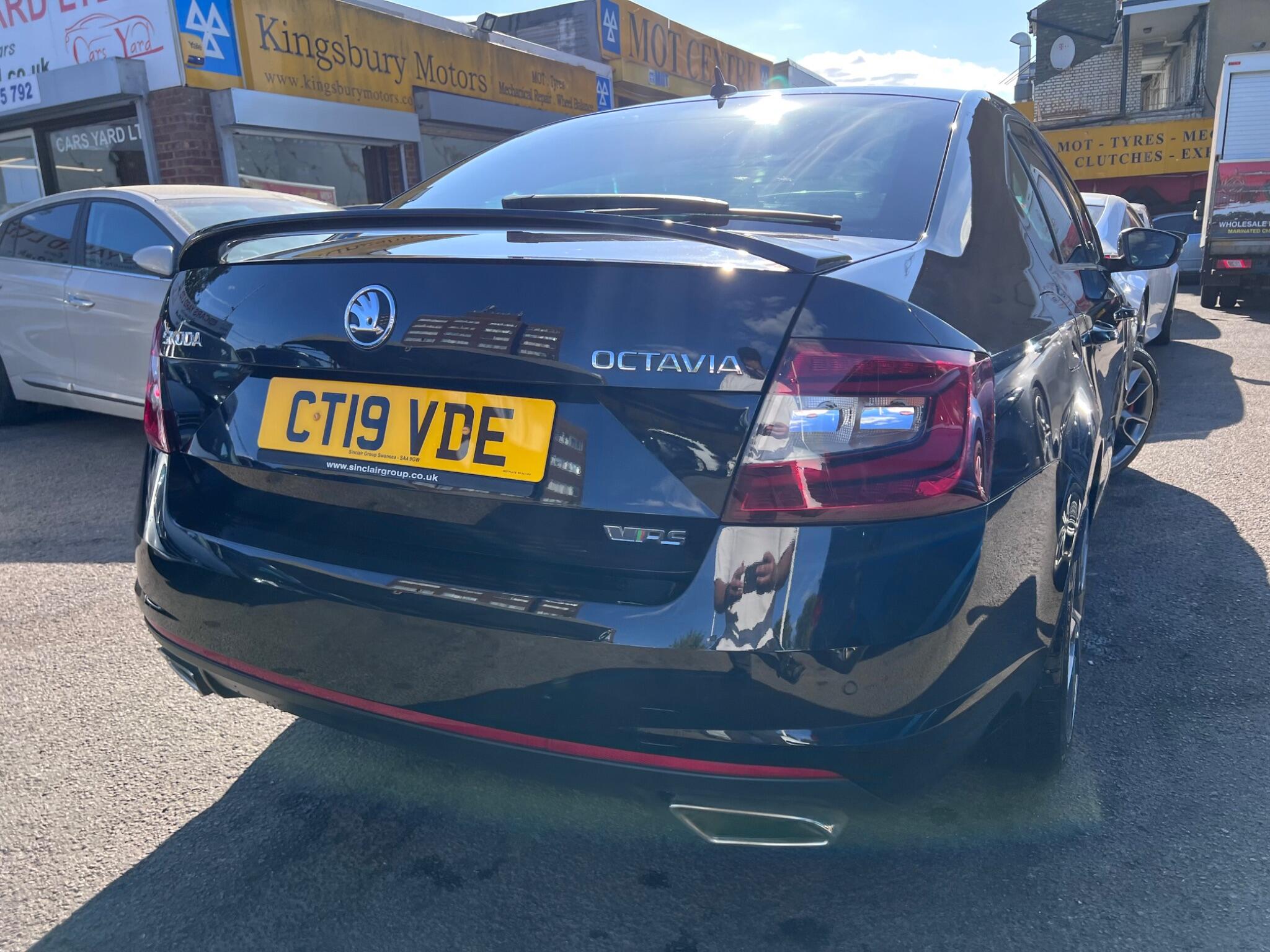 Skoda Octavia view 11