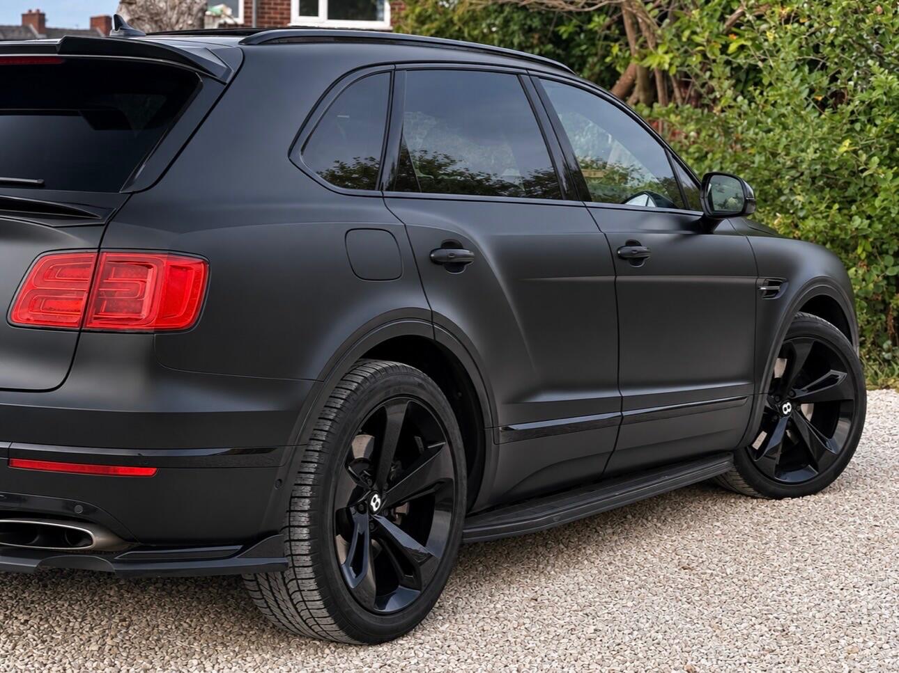 Bentley Bentayga view 79