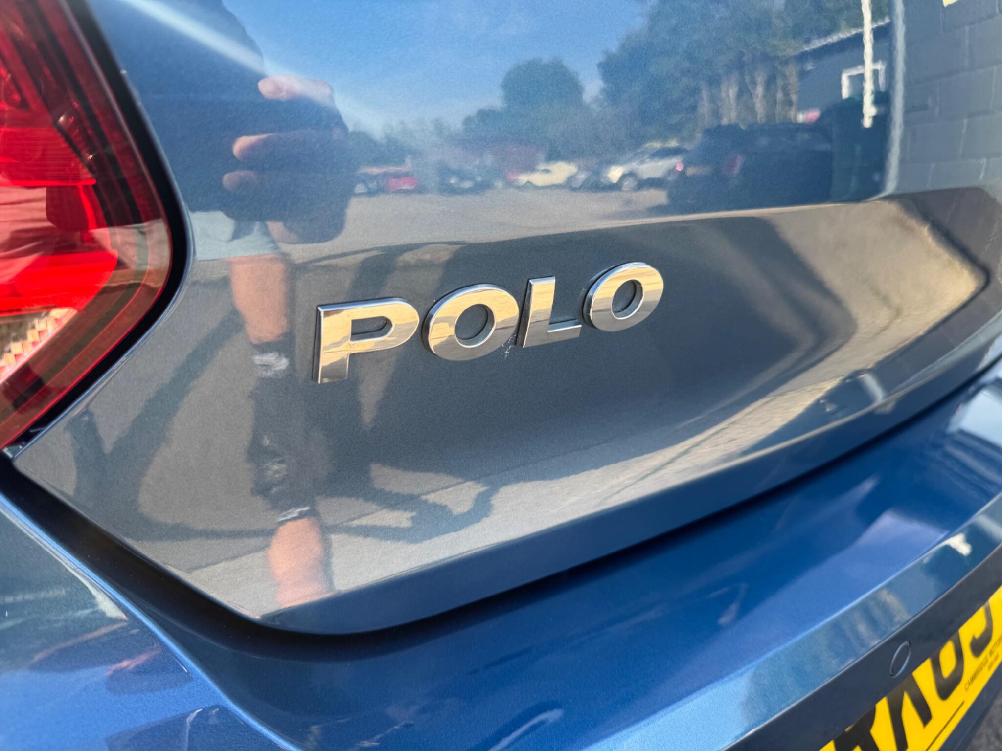 Volkswagen Polo view 42