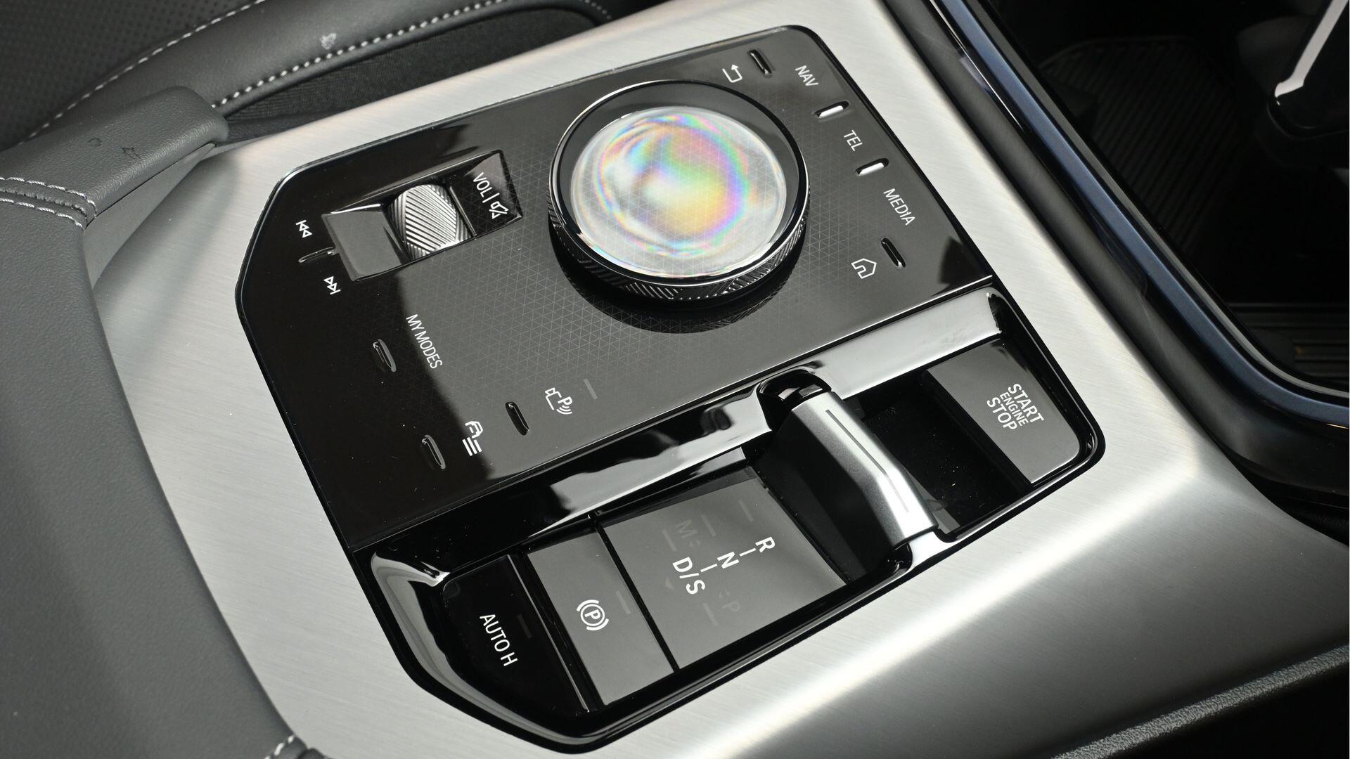 BMW X3 view 10