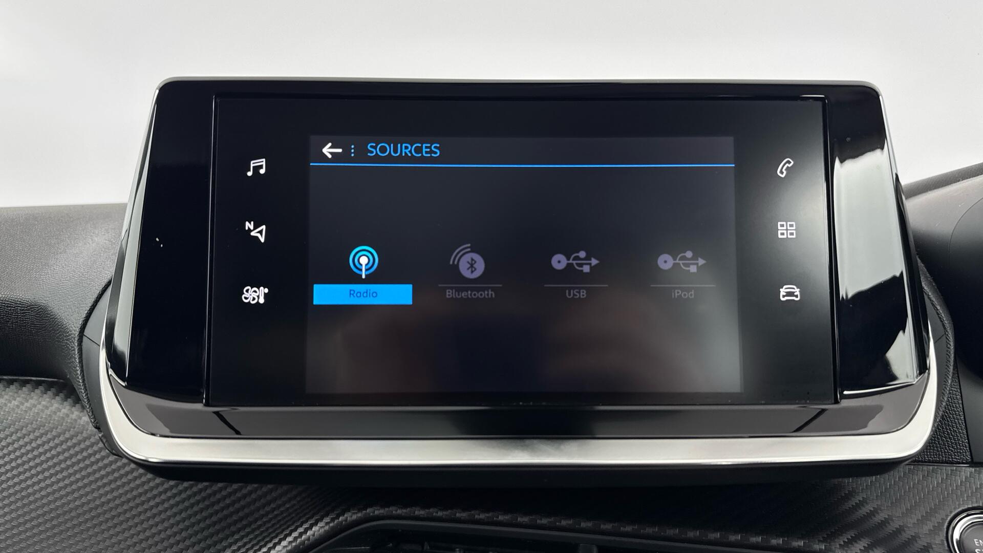 Peugeot 2008 view 34