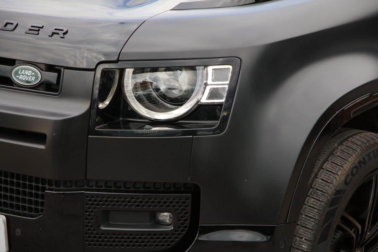 Land Rover Defender view 16