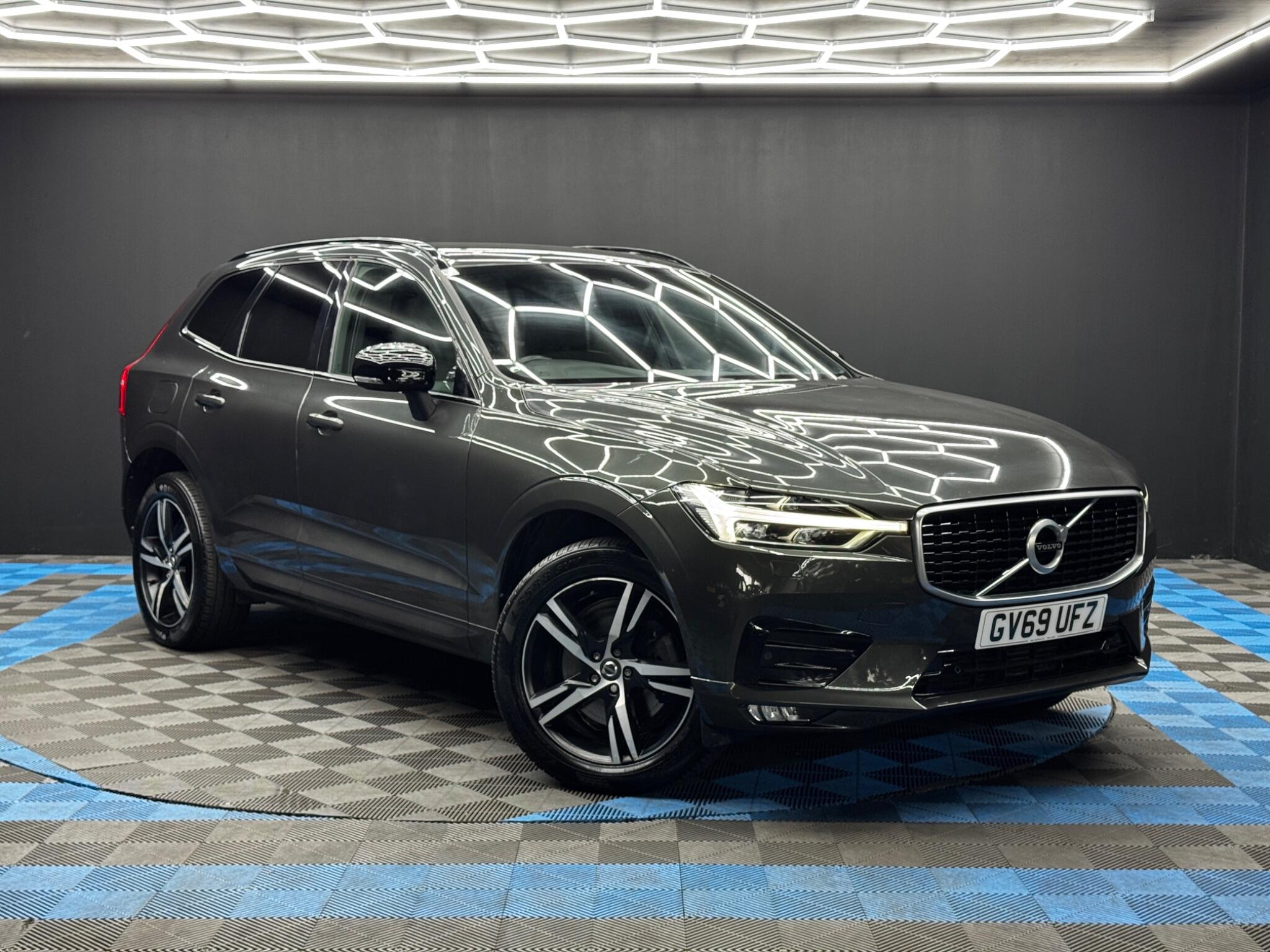 2019 Volvo XC60 in Grey for sale