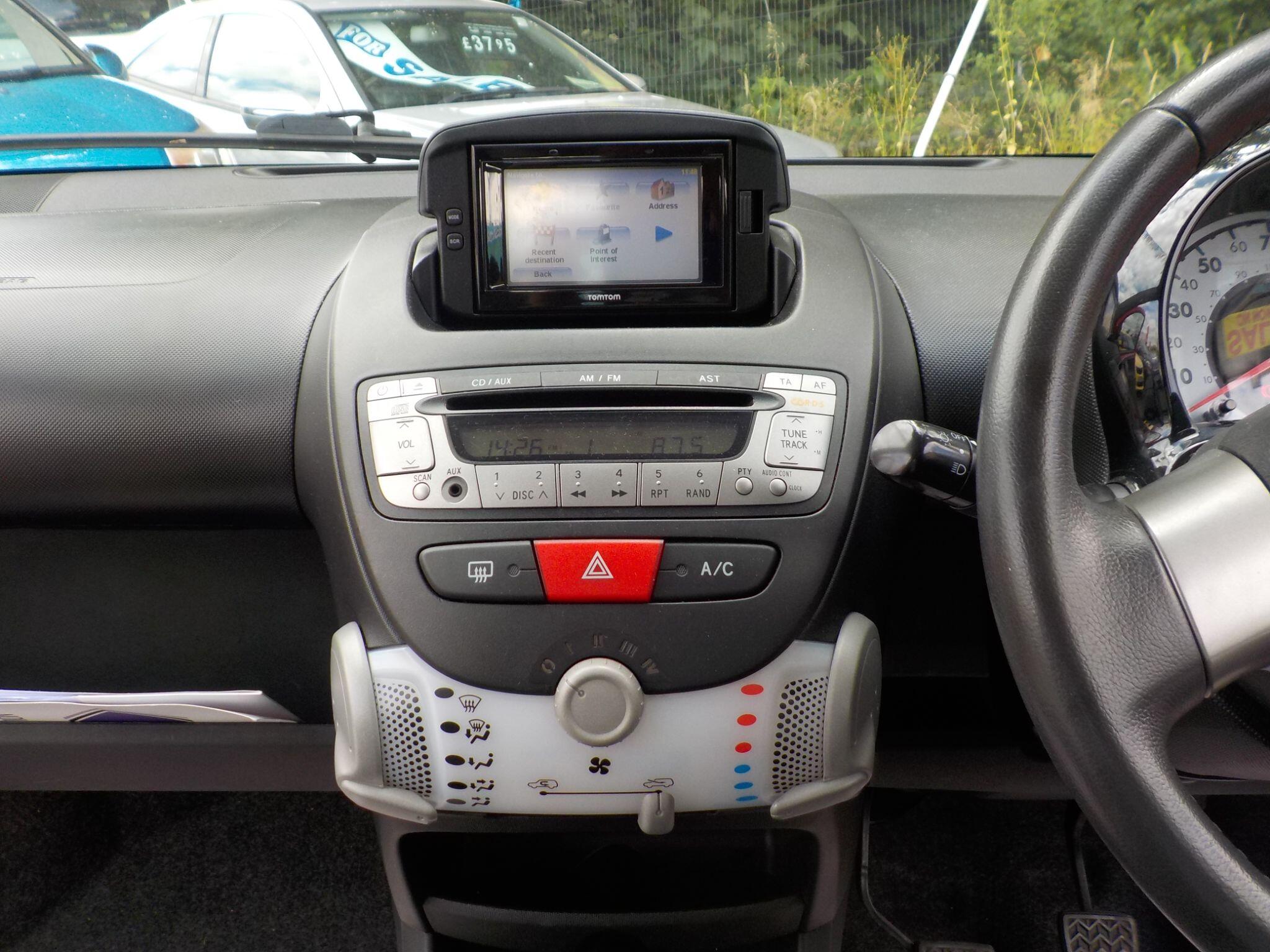 Toyota AYGO 1.0 VVT-i Move Euro 5 3dr