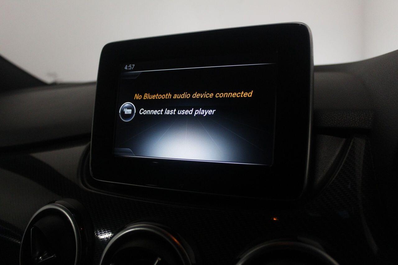 Mercedes-Benz B-Class view 32