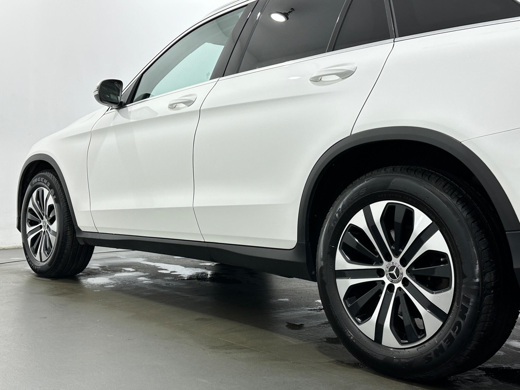 Mercedes-Benz GLC view 50