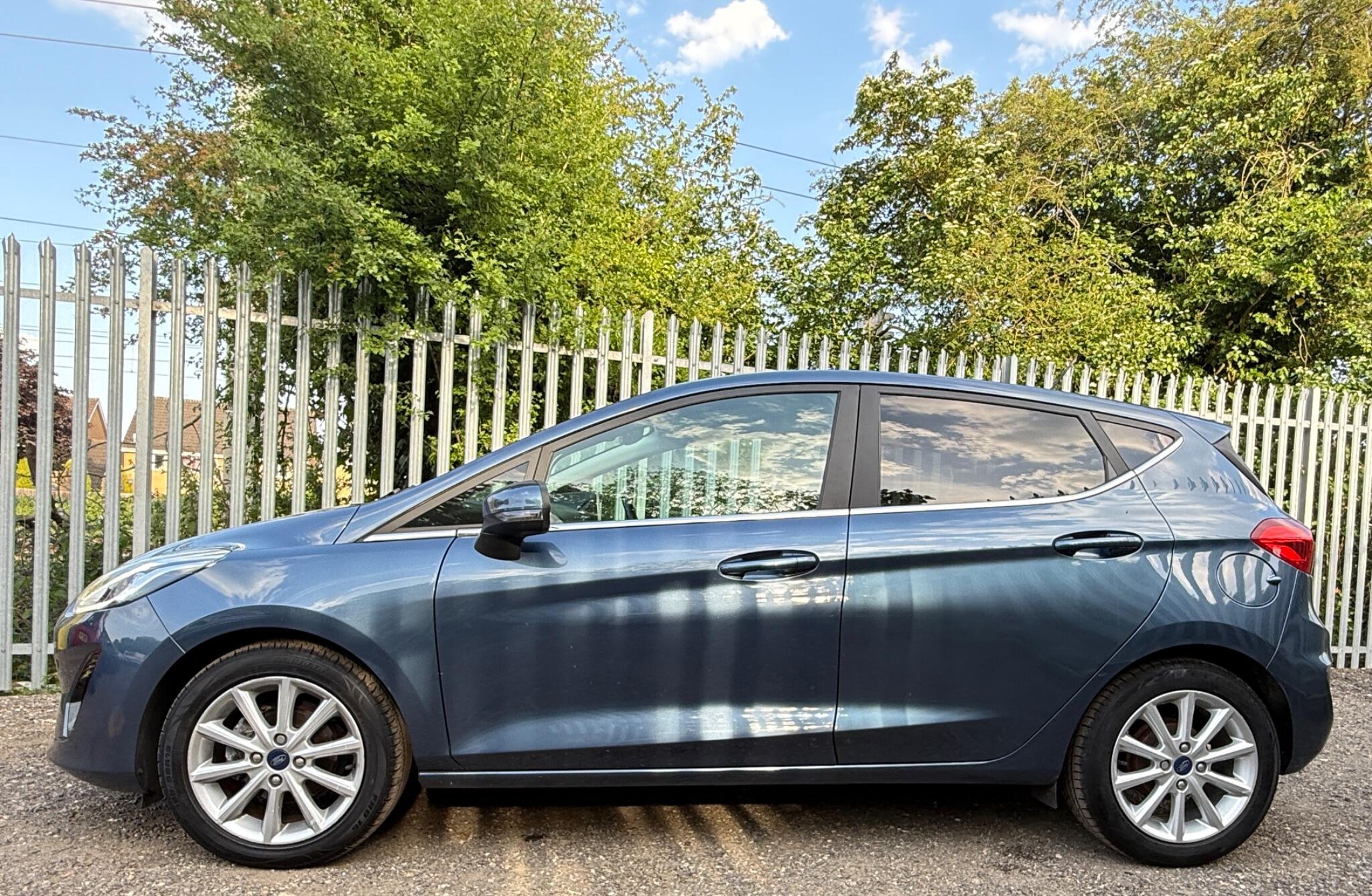 2019 Ford Fiesta image 11