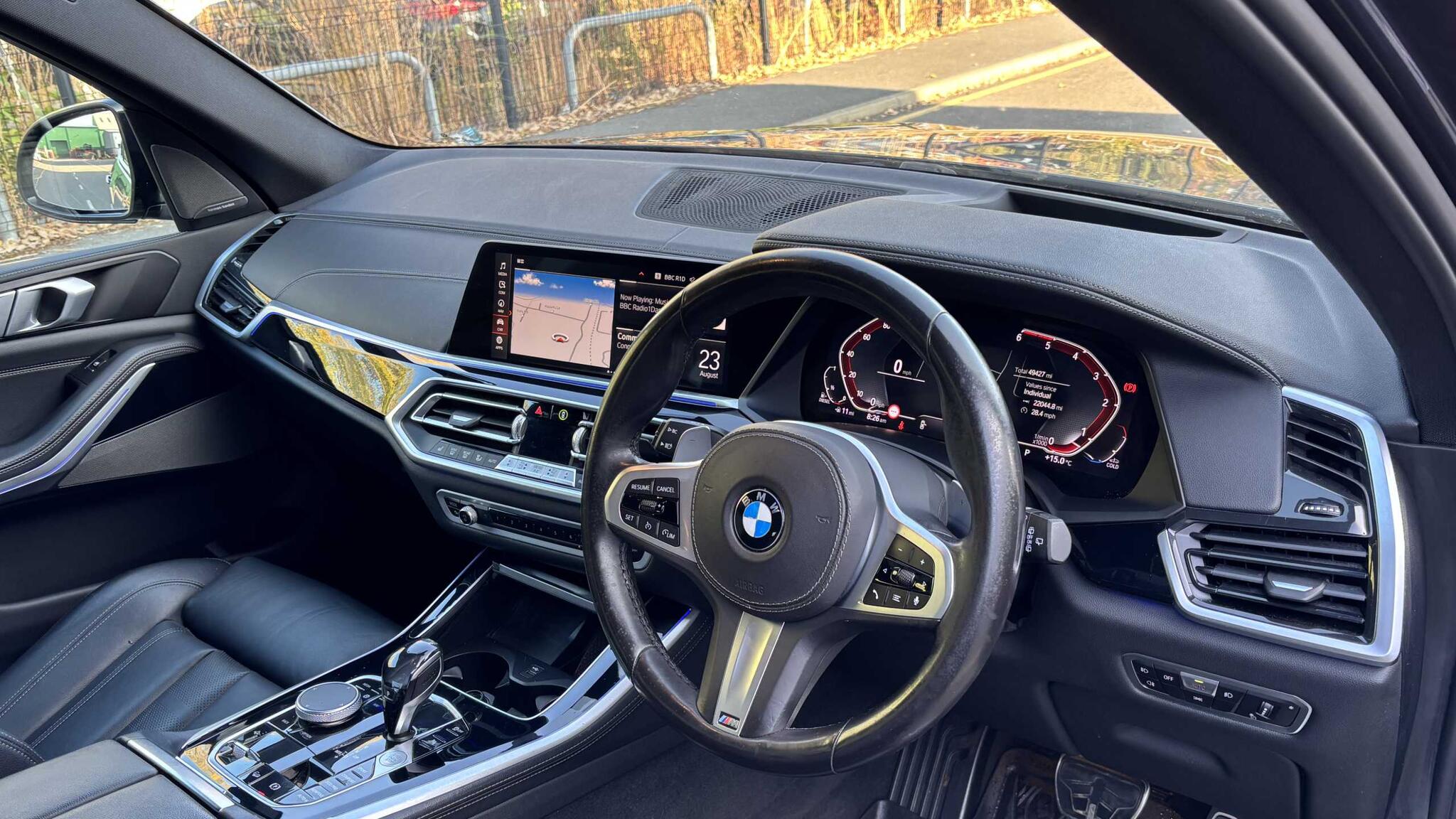 BMW X5 view 7