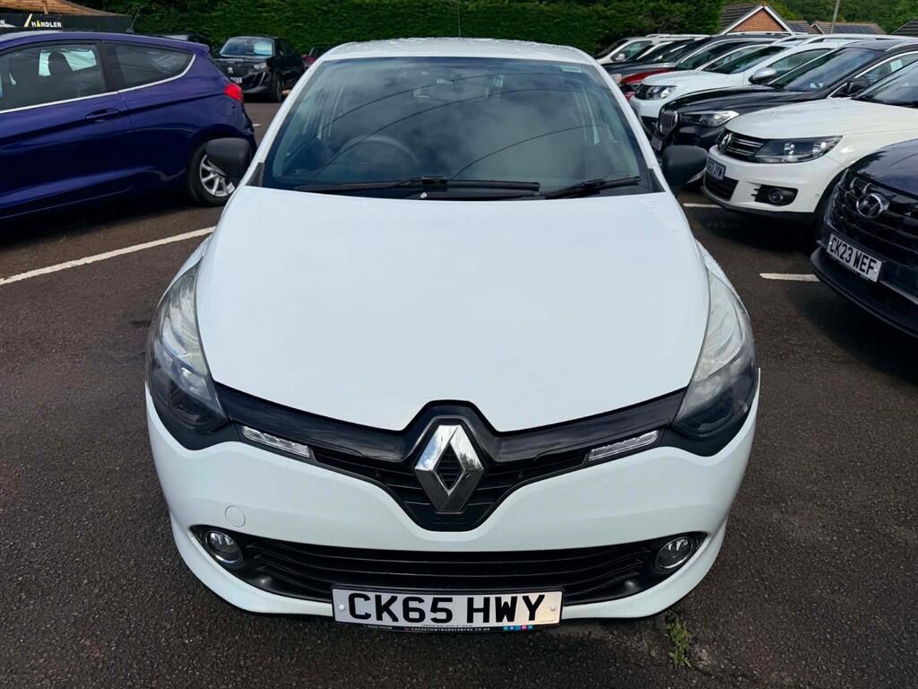 Renault Clio view 6