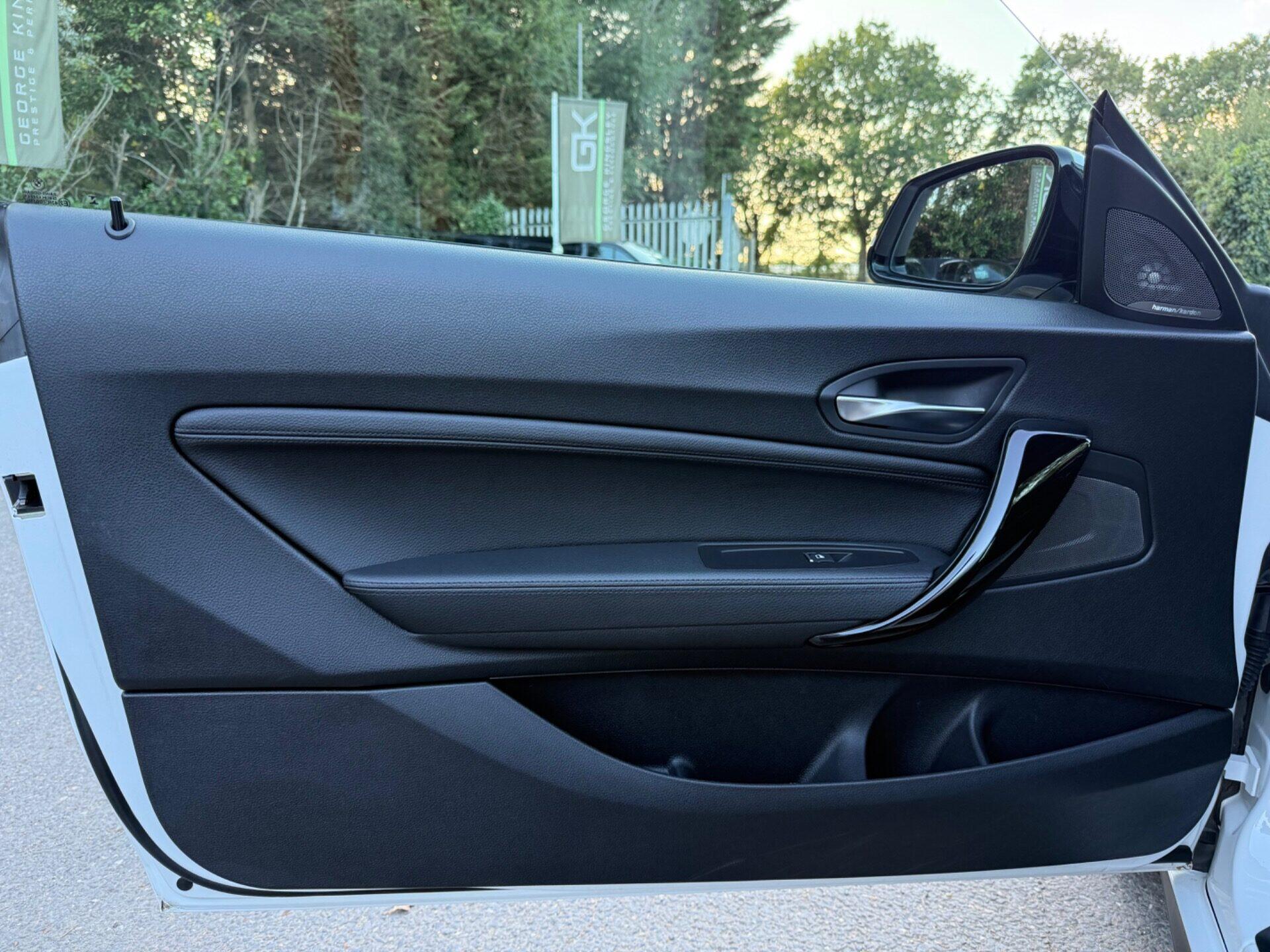 BMW 2 Series view 30