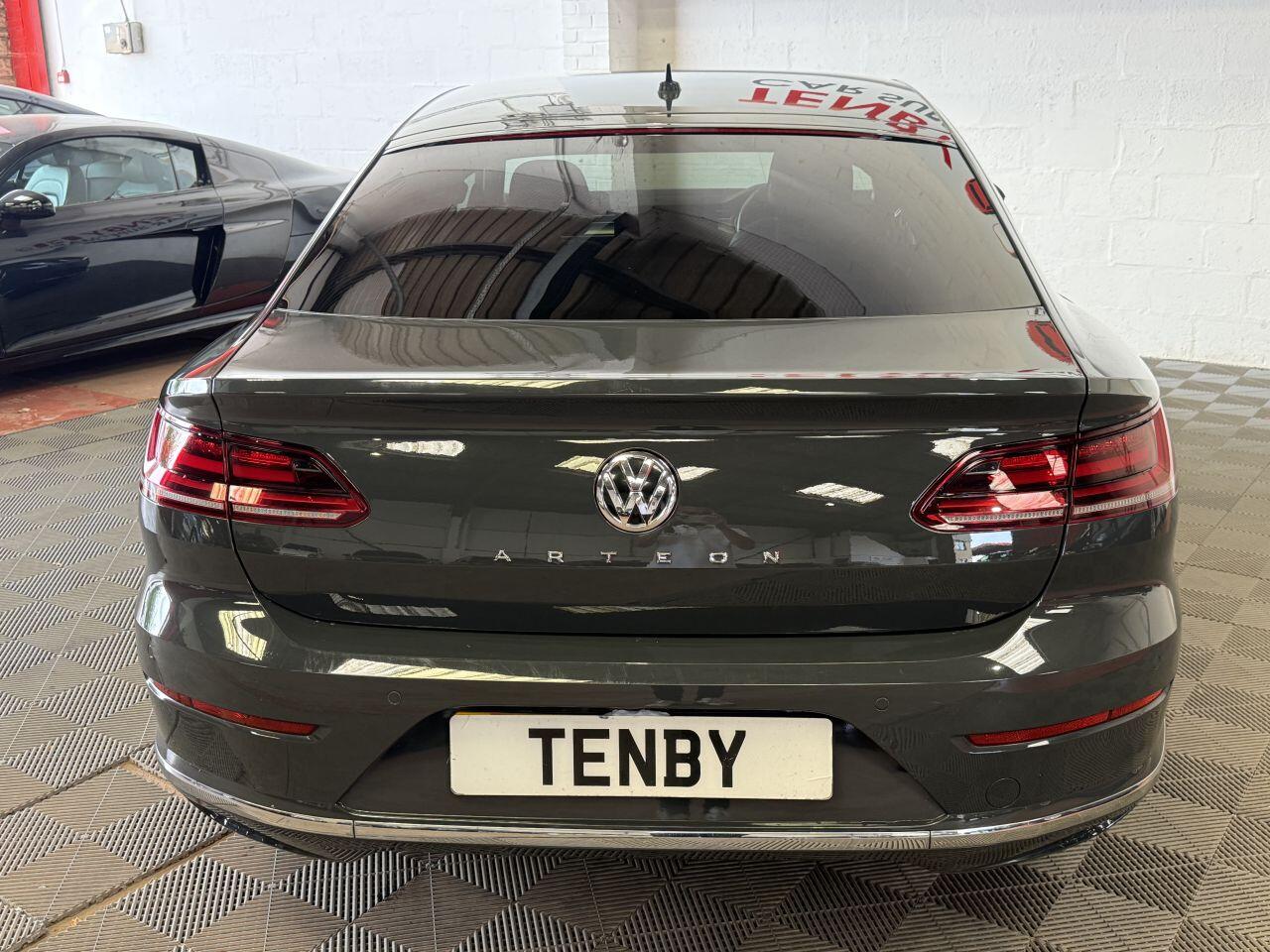 Volkswagen Arteon view 8