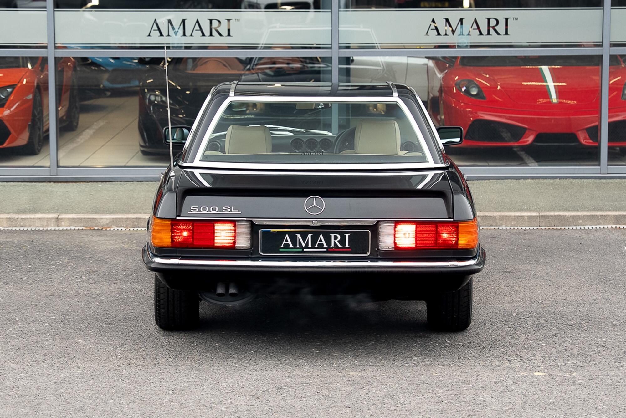 Mercedes-Benz 500 SL view 11