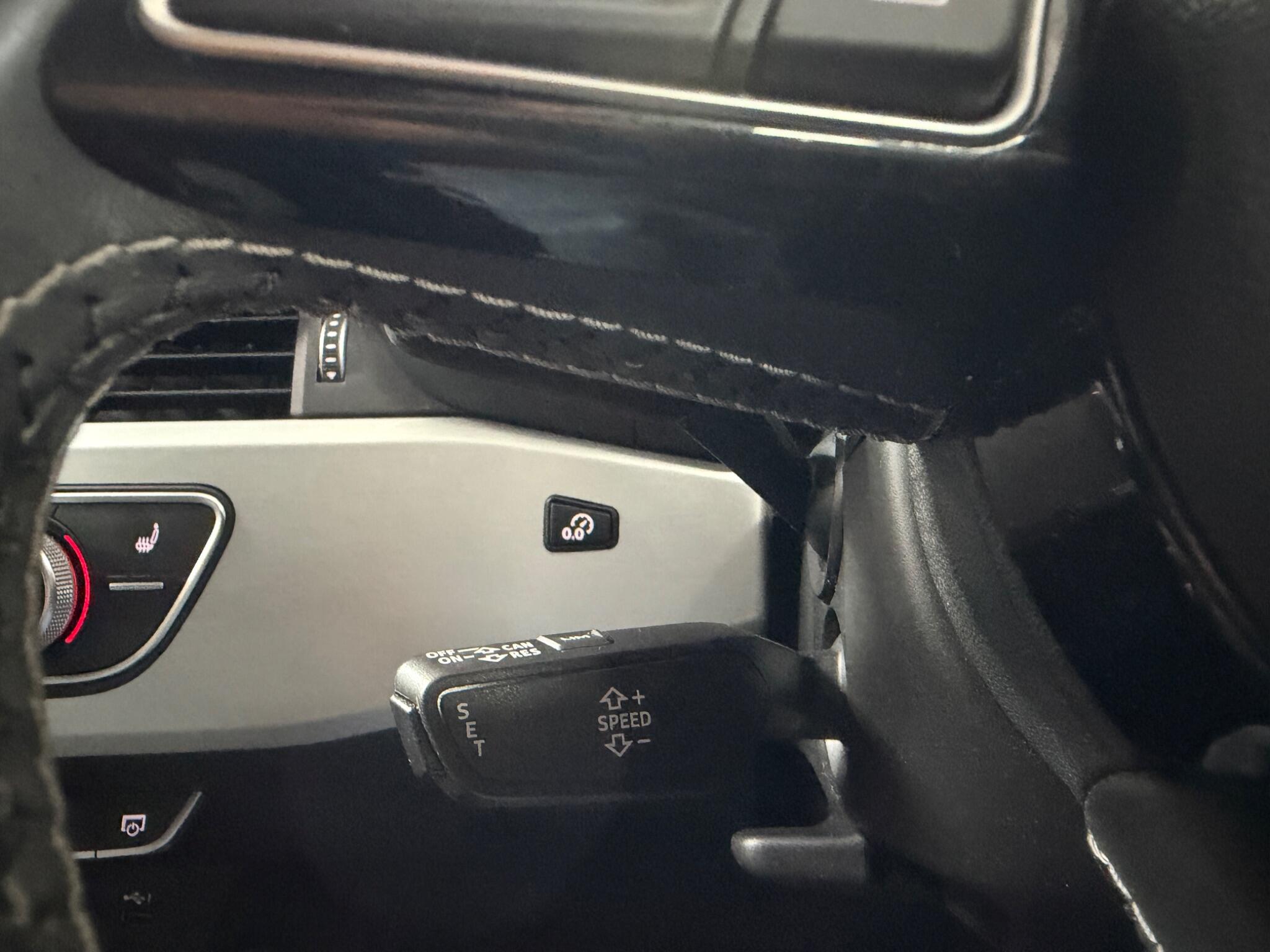Audi S4 view 37