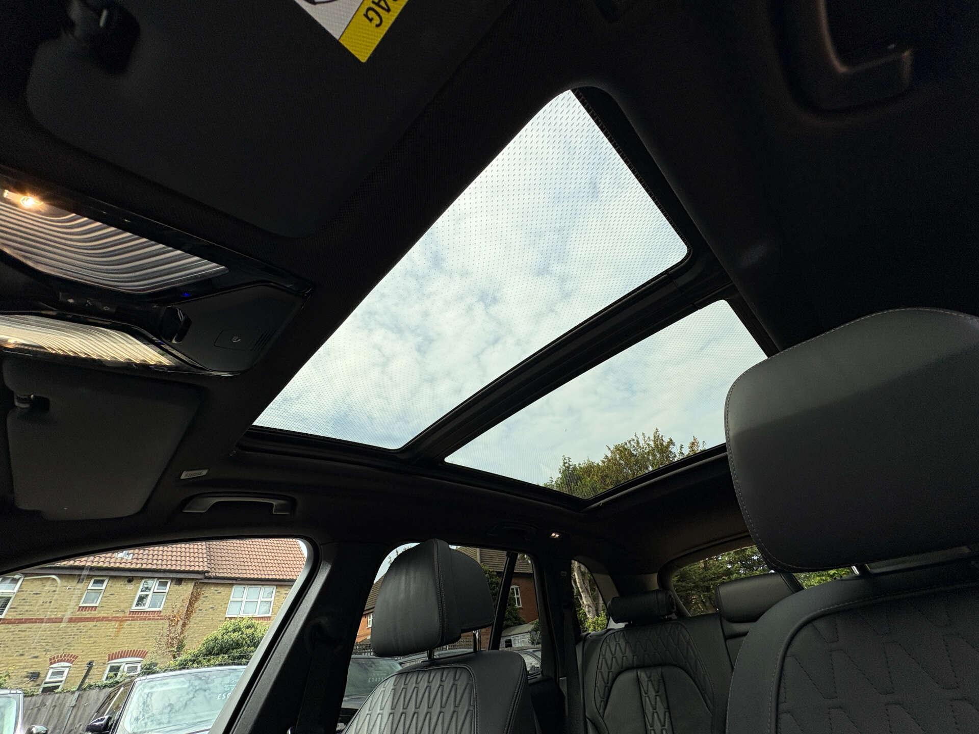 BMW X5 view 45