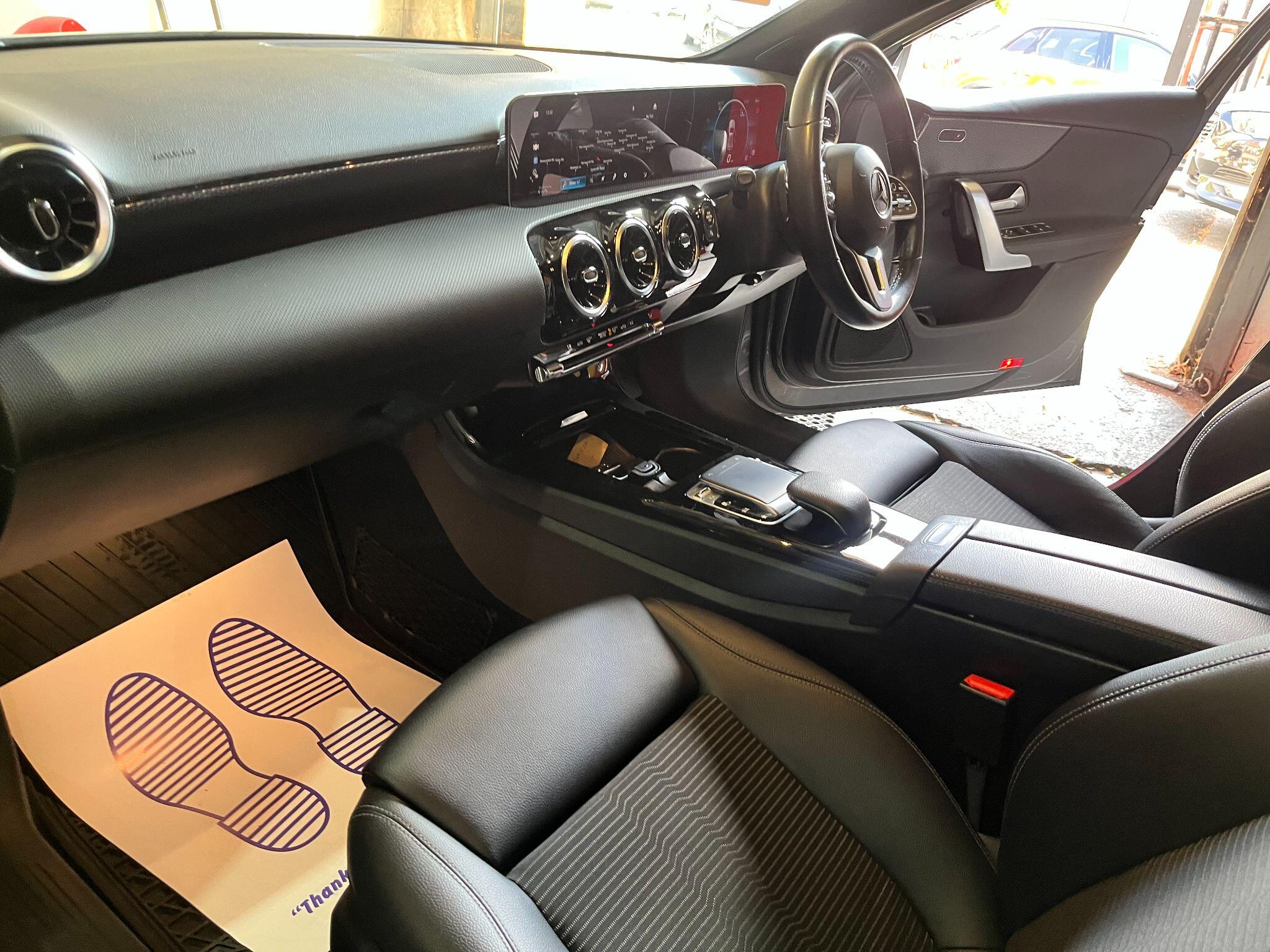 Mercedes-Benz A Class view 32