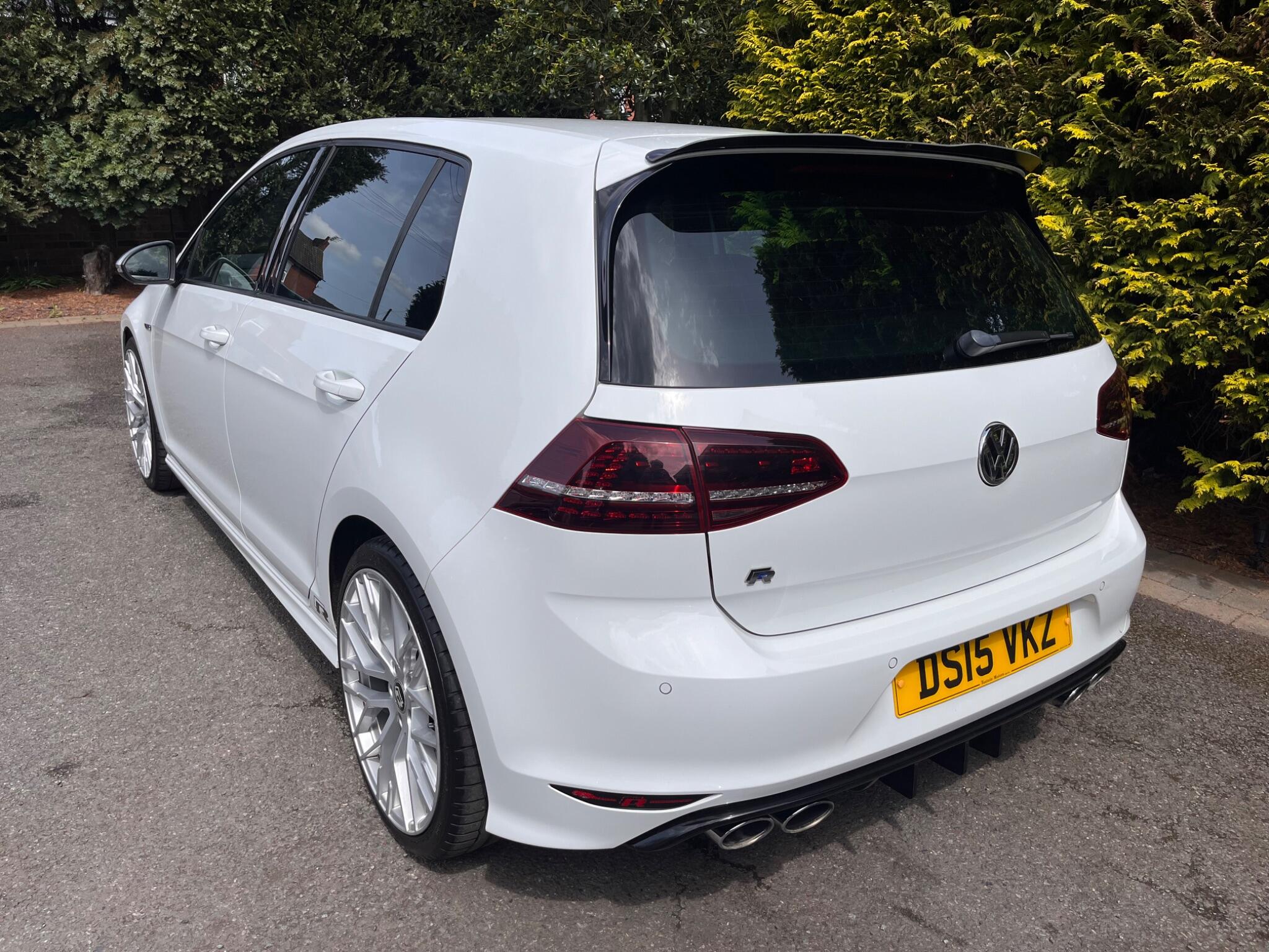 Volkswagen Golf view 12