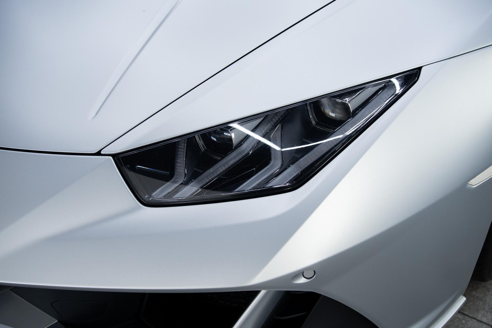 Lamborghini Huracan view 23